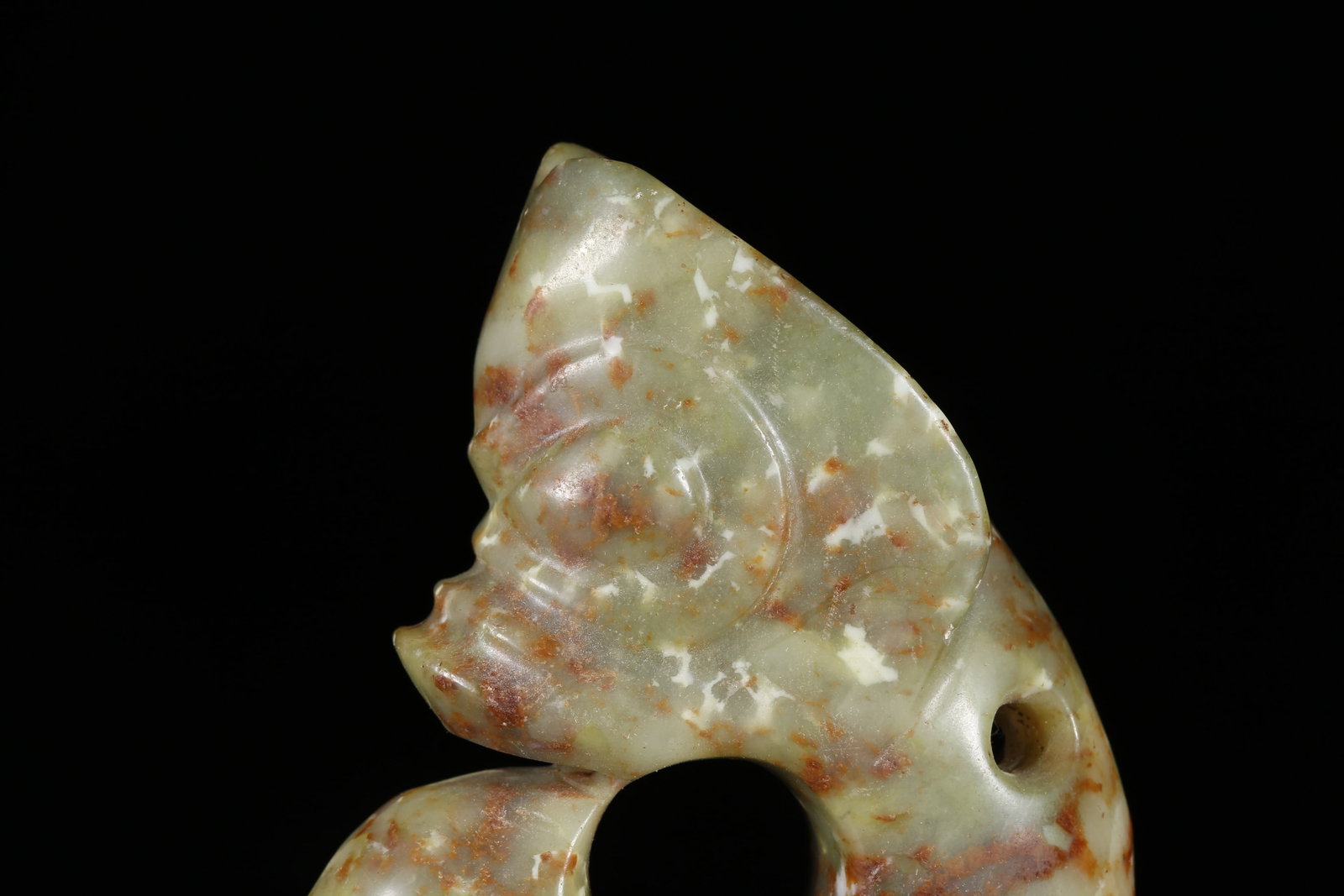 A ANCIENT JADE DRAGON PATTERN BI - 2