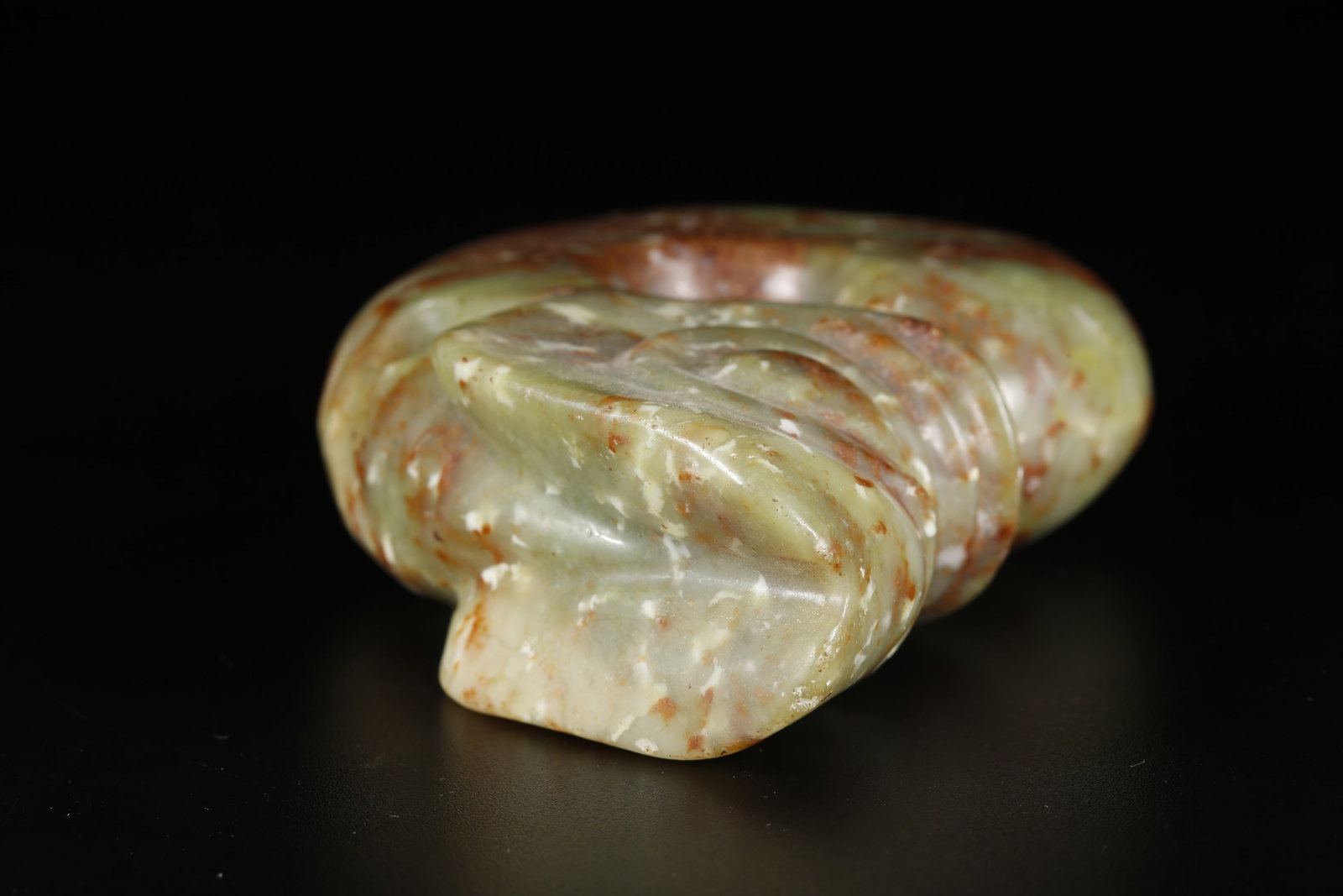 A ANCIENT JADE DRAGON PATTERN BI - 6