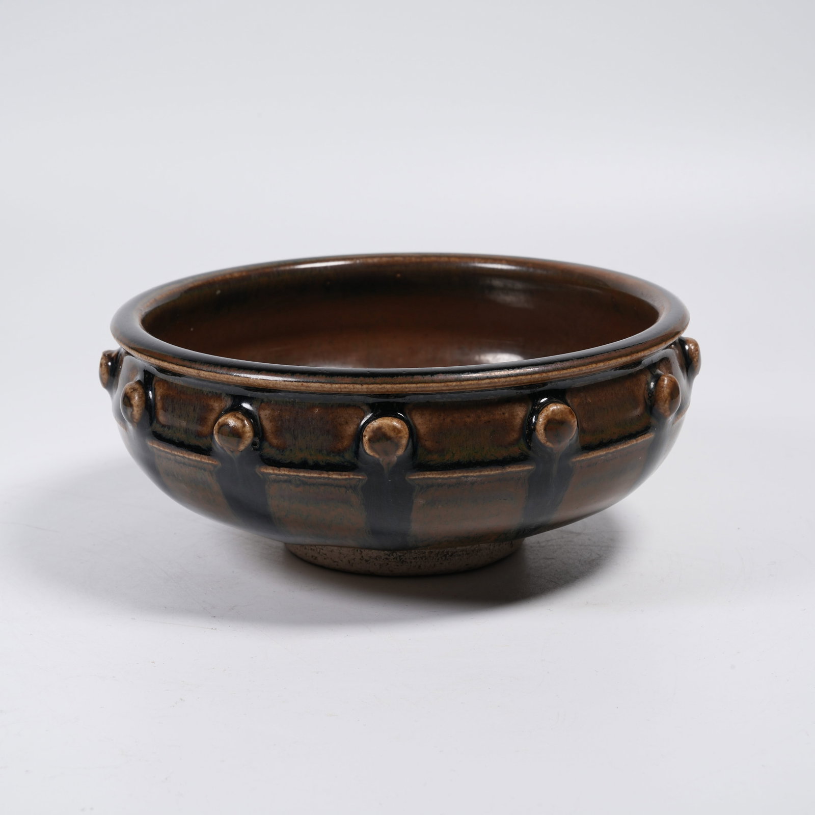 A CIZHOUYAO NAIL-STUDDED WASHER (1 of 9)