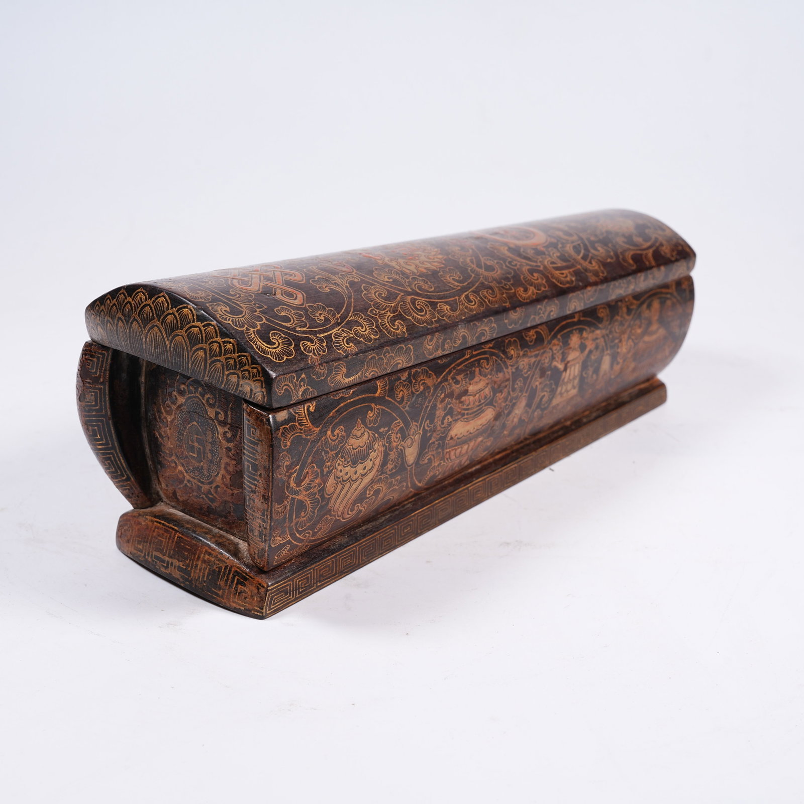 A GOLD-TRACED ZITAN WOOD OFFICIAL PROMOTION AND WEALTH ATTRACTING ORNAMENT (1 of 9)