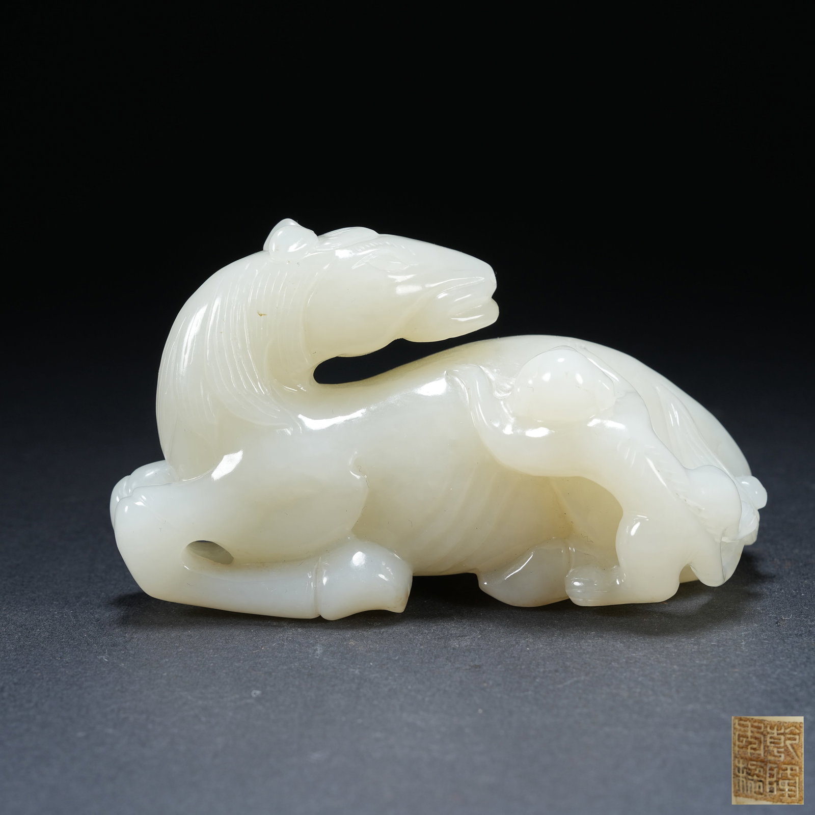 A HETIAN JADE HAND PIECE OF HORSE AND MONKEY MOTIF (1 of 8)