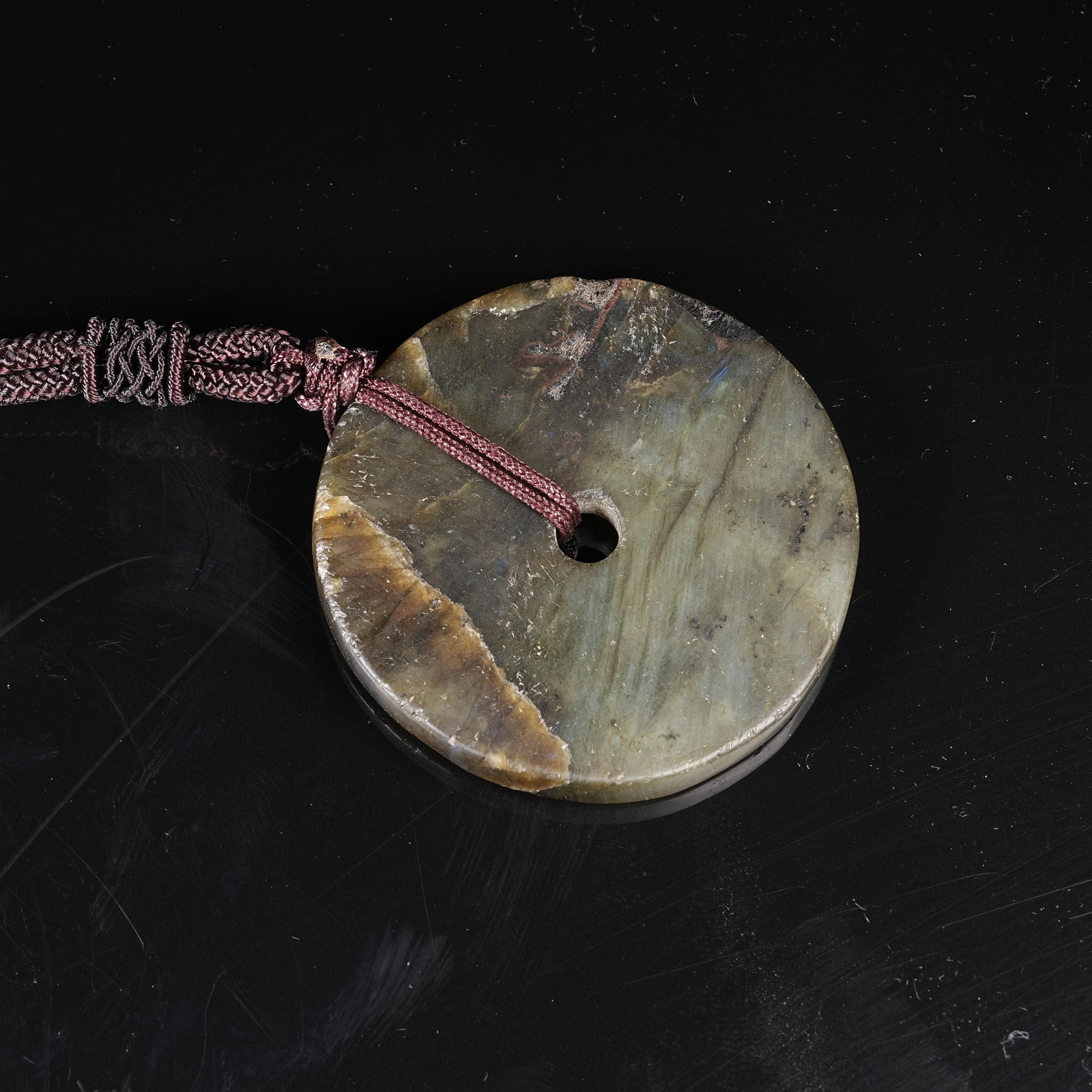 A GREEN NEPHRITE BI DISC: Green Nephrite Bi Disc