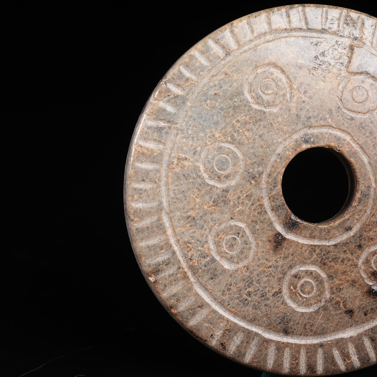 A ARCHAIC JADE BI DISC - 3