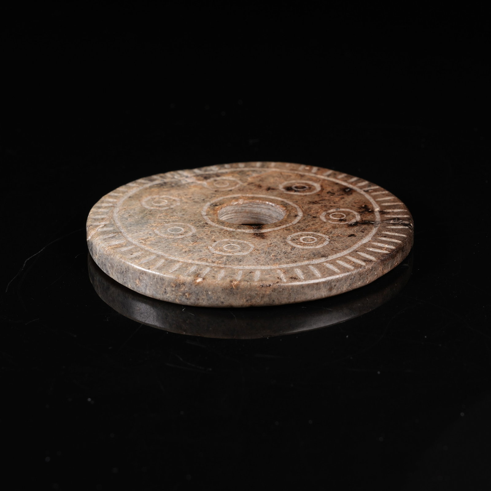 A ARCHAIC JADE BI DISC - 5