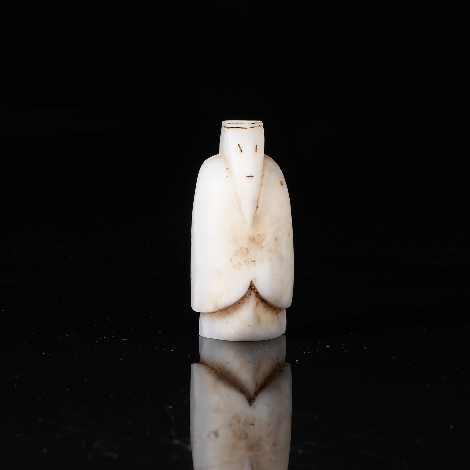 A ARCHAIC JADE WENGZHONG: Archaic Jade Wengzhong