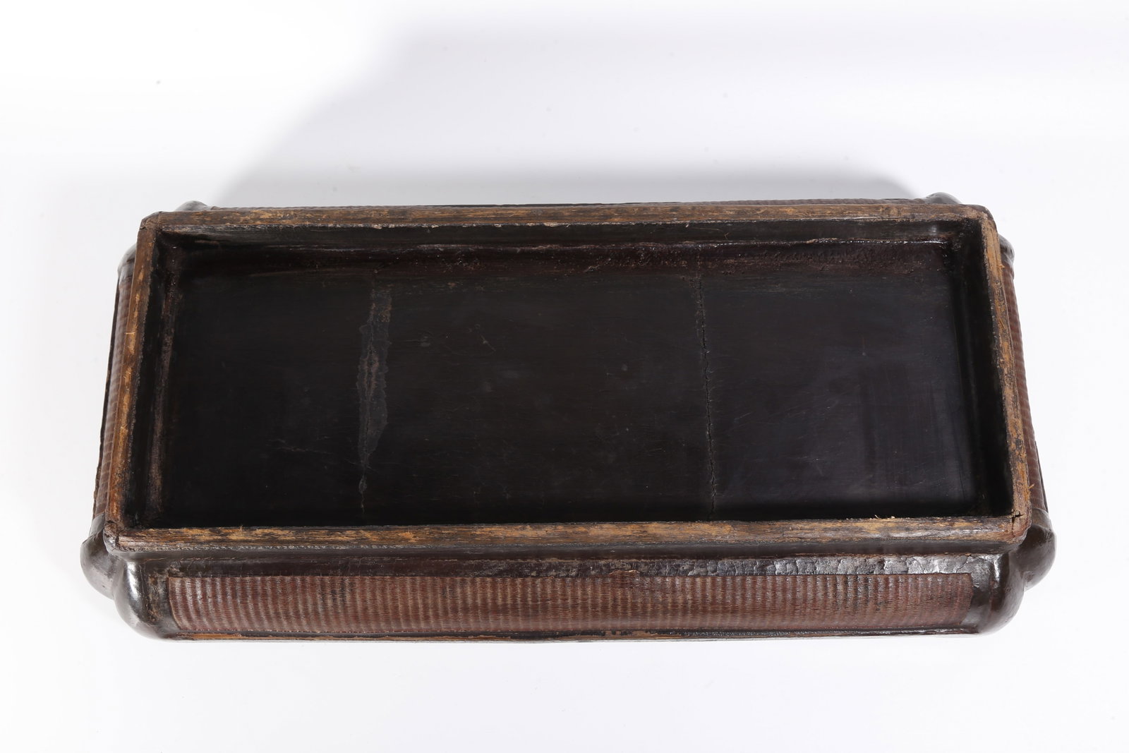 A RAW LACQUER BOX - 10
