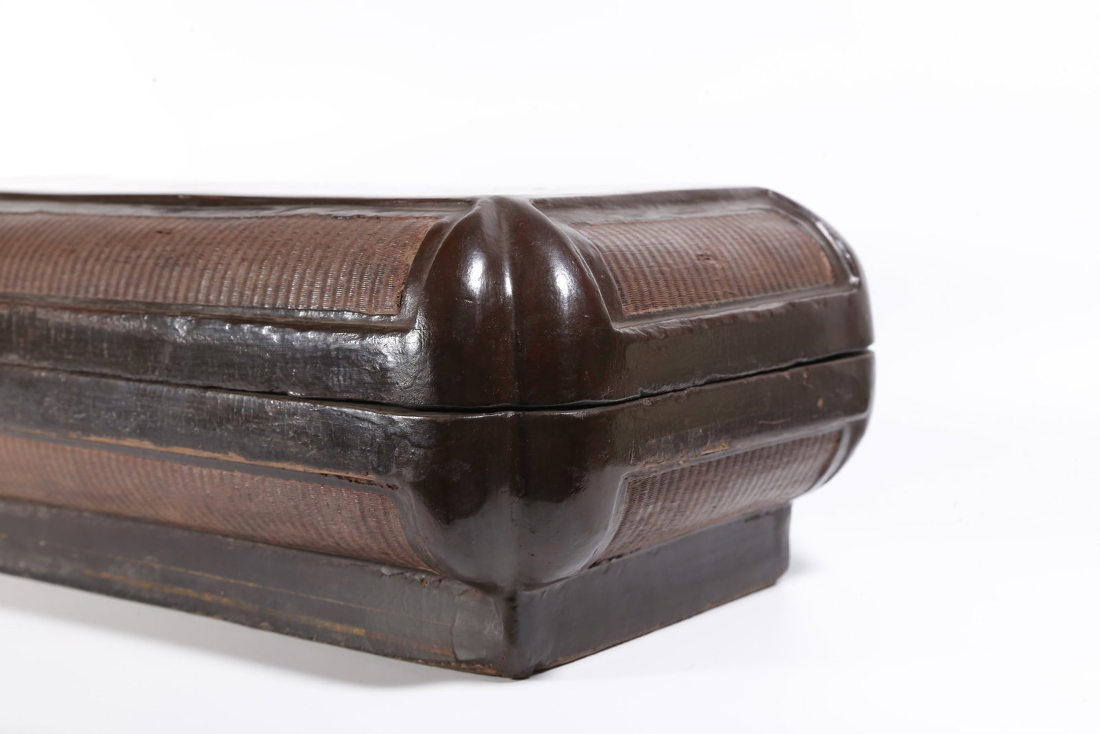 A RAW LACQUER BOX - 4