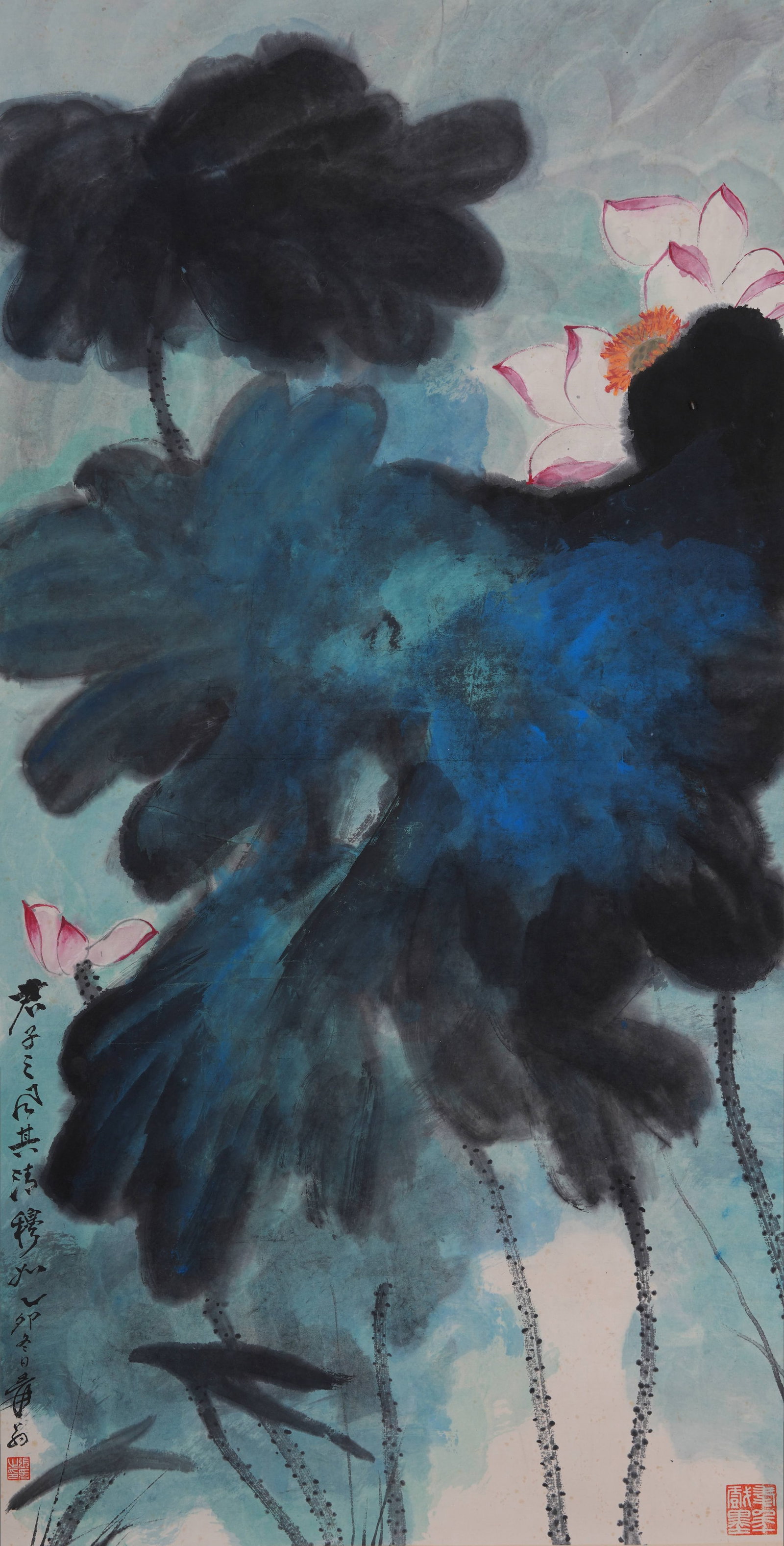 A LOTUS PAINTING ON PAPER BY ZHANG DAQIAN.張大千: Lotus Painting on Paper by Zhang Daqian.張大千