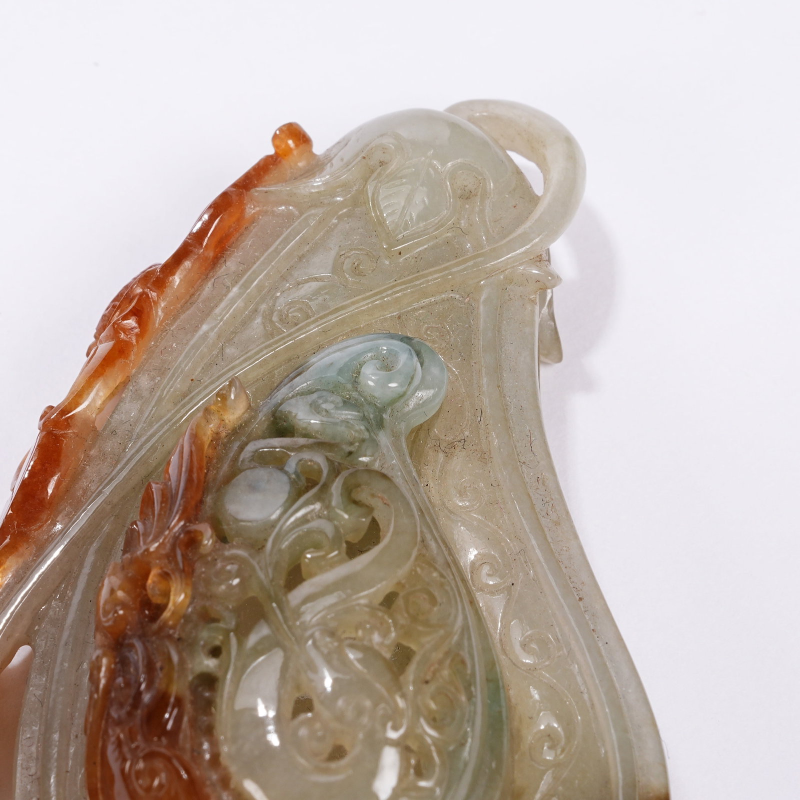 A JADEITE DRAGON PATTERN SACHET - 7