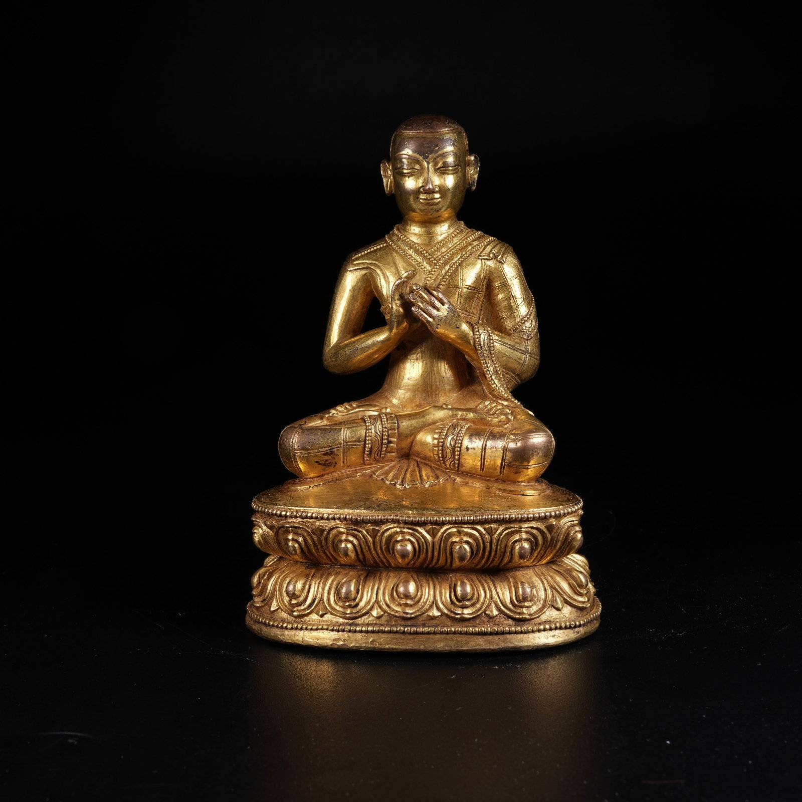 A GILDED BRONZE STATUE OF GURU: Gilded Bronze Statue of Guru