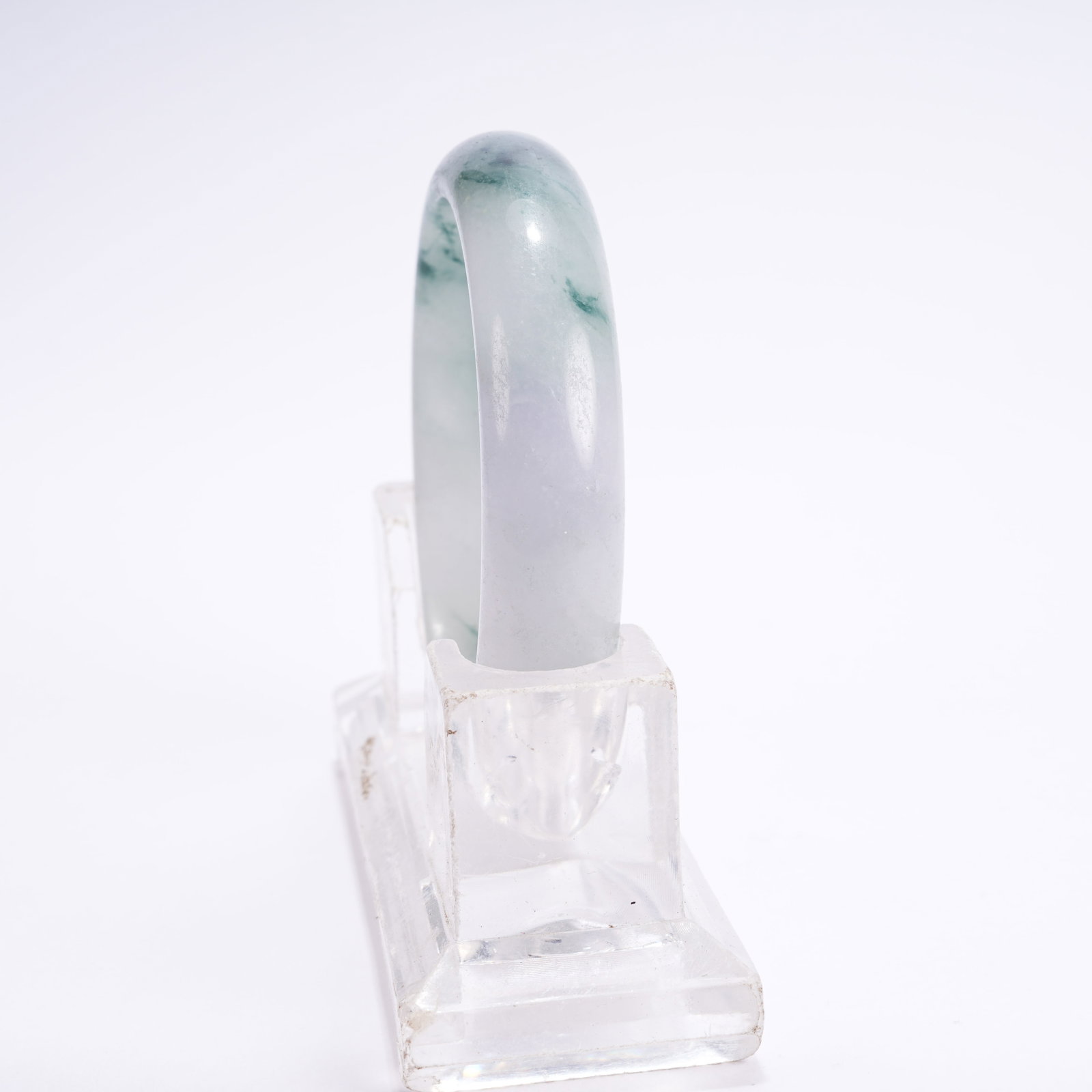 A JADEITE BANGLE - 2