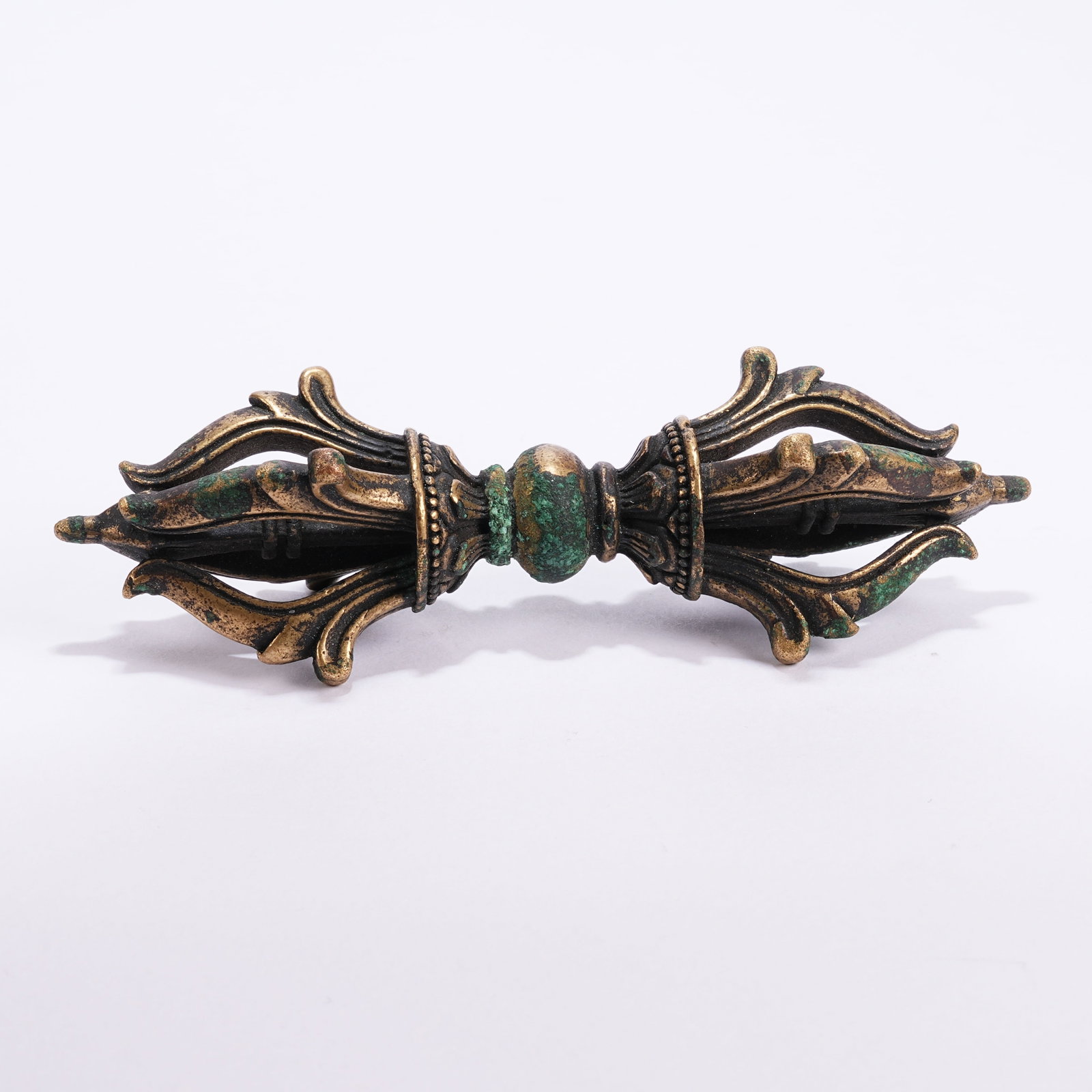 A BRONZE RITUAL IMPLEMENT - 3