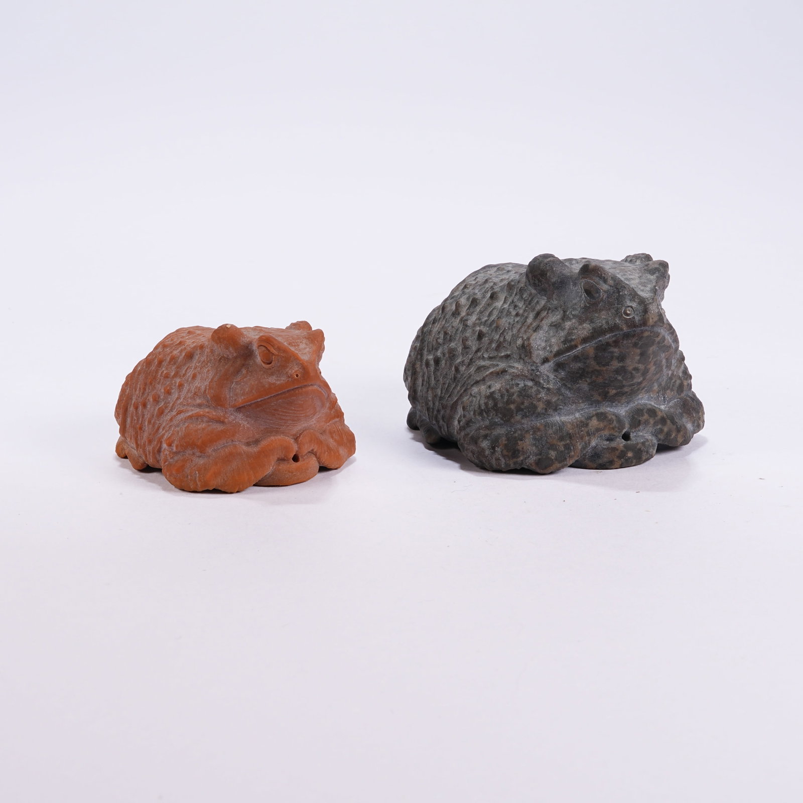 A SET OF STONE WEALTH ATTRACTING ORNAMENTS: Set of Stone Wealth Attracting Ornaments