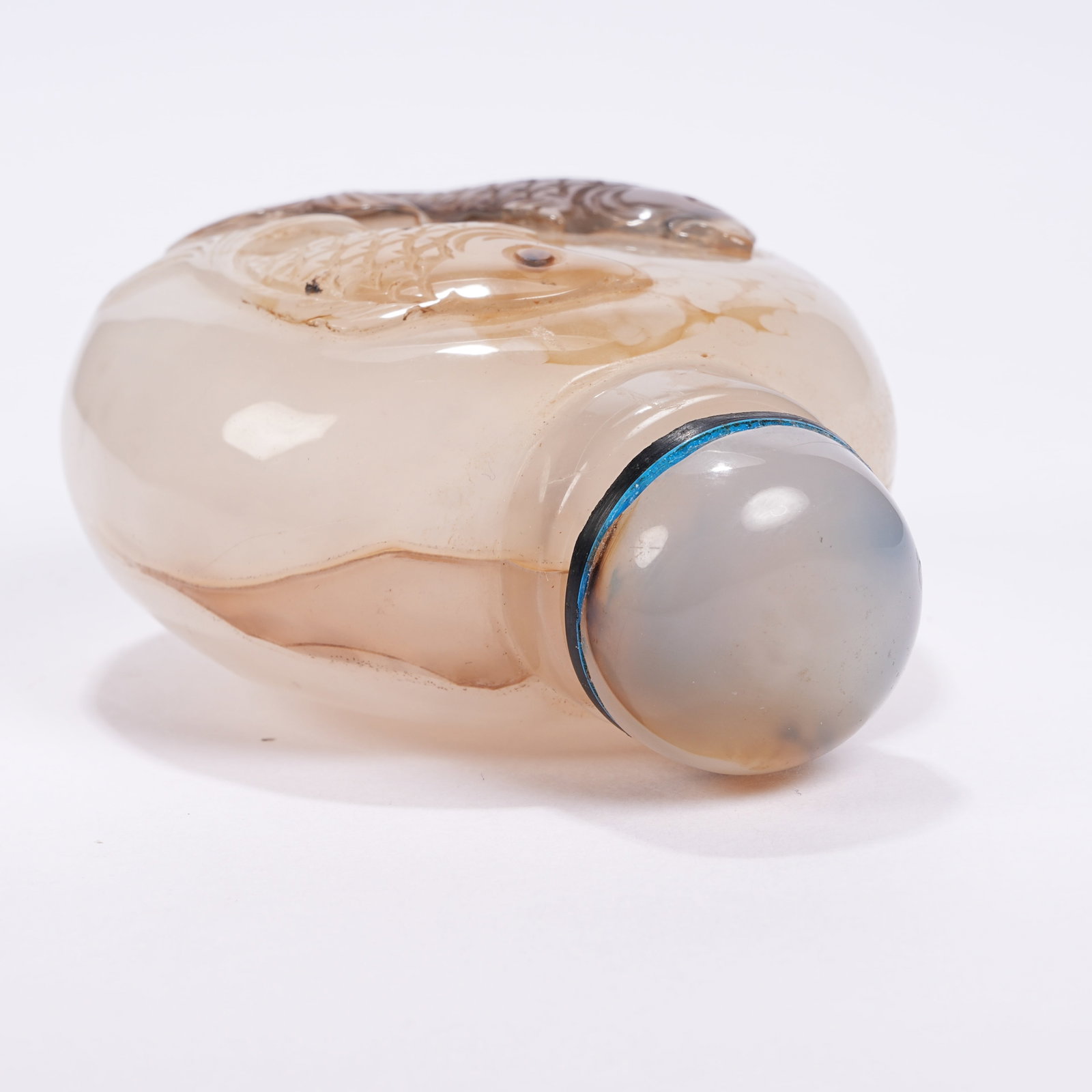 A AGATE DOUBLE FISH PATTERN SNUFF BOTTLE - 7