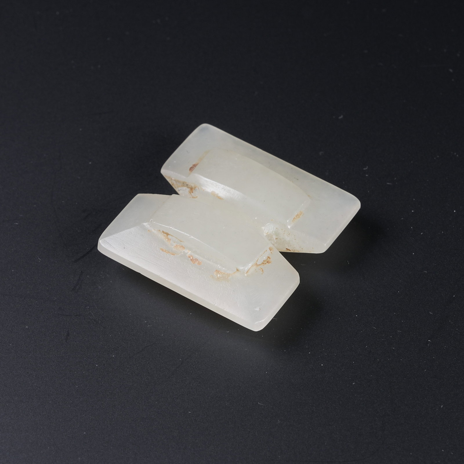 A HETIAN JADE I-SHAPED PENDANT: Hetian Jade I-shaped Pendant