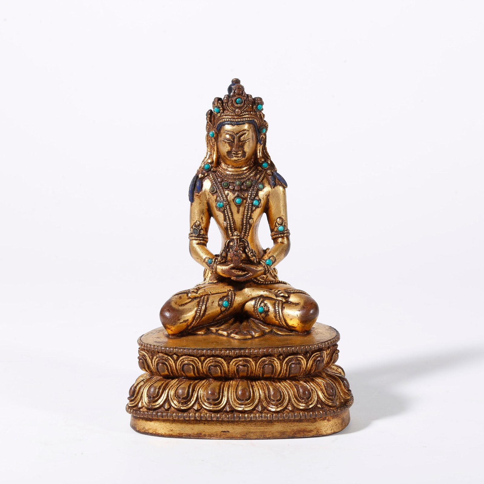 A GILT BRONZE STATUE OF AMITAYUS: Gilt Bronze Statue of Amitayus