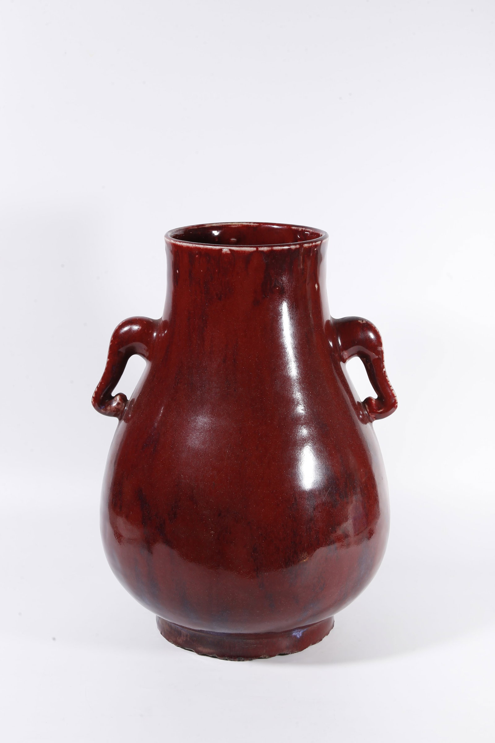A FLAMBE GLAZED ZUN VESSEL WITH DOUBLE ELEPHANT EARS (1 of 9)