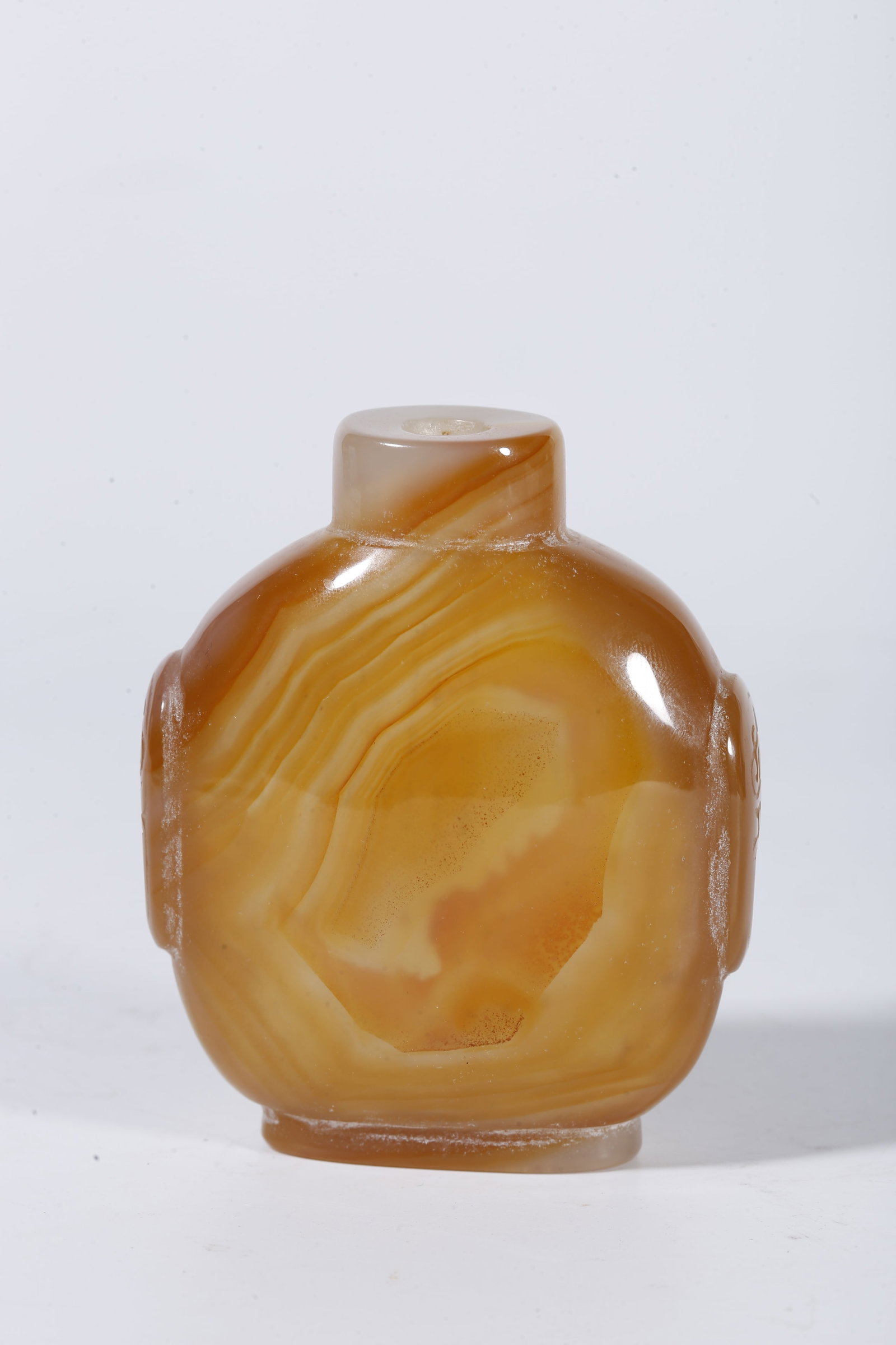 A AGATE SNUFF BOTTLE - 5
