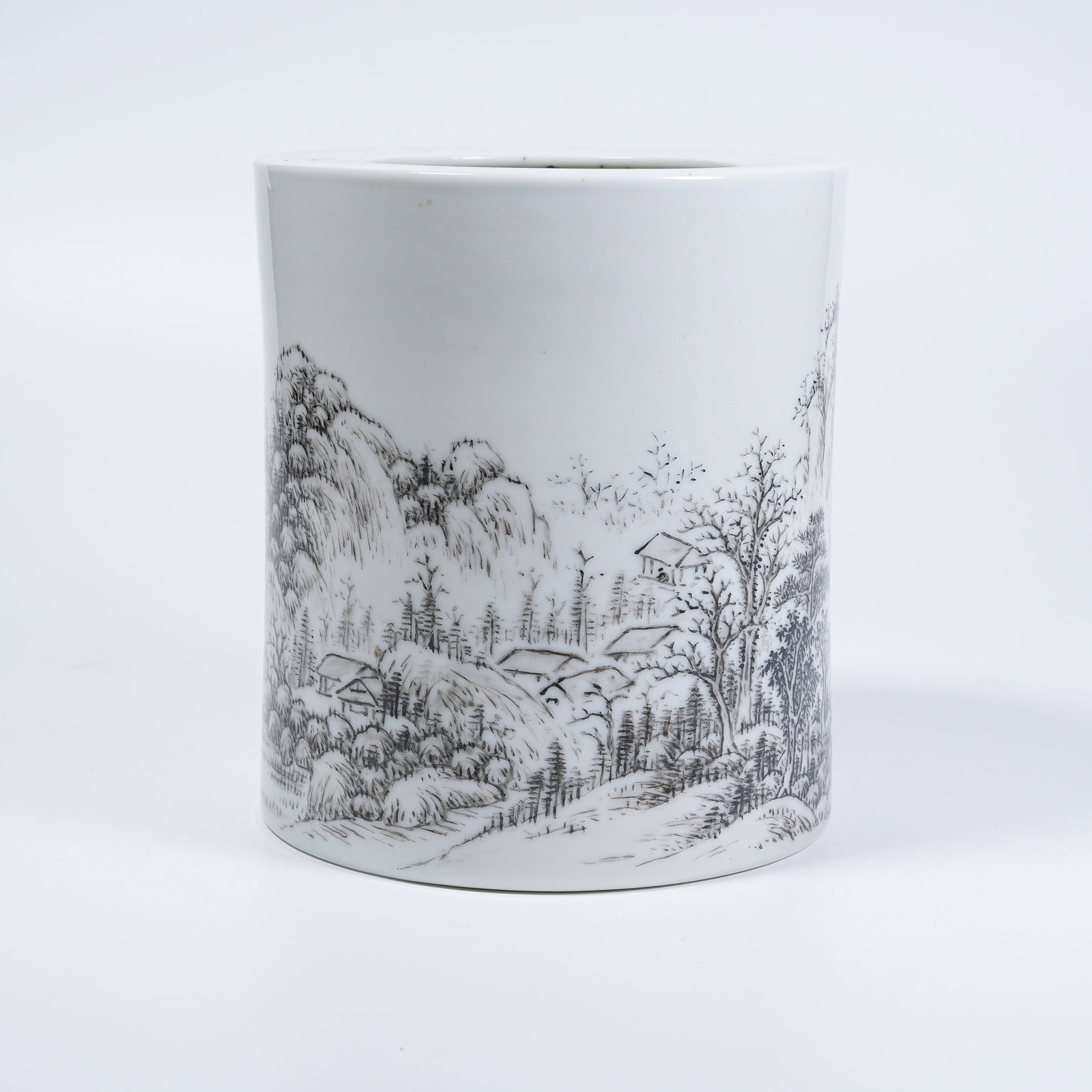 A INK COLOR BRUSH POT WITH LANDSCAPE PATTERNS (1 of 9)