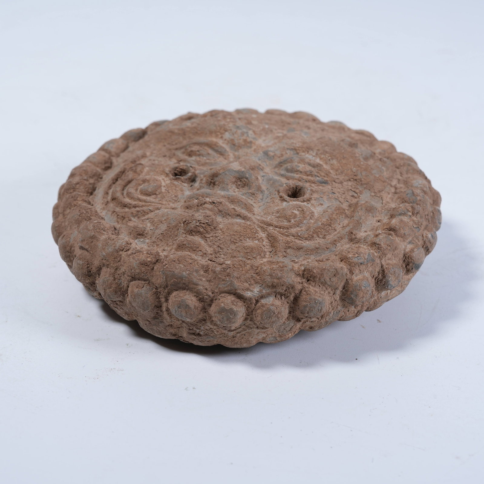 A POTTERY EAVES TILE WITH HUMAN FACE PATTERN - 5