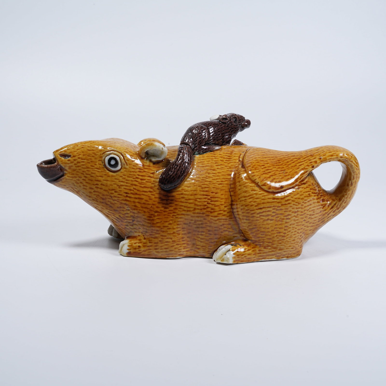 A PLAIN SANCAI SQUIRREL WATER DROPPER (1 of 8)