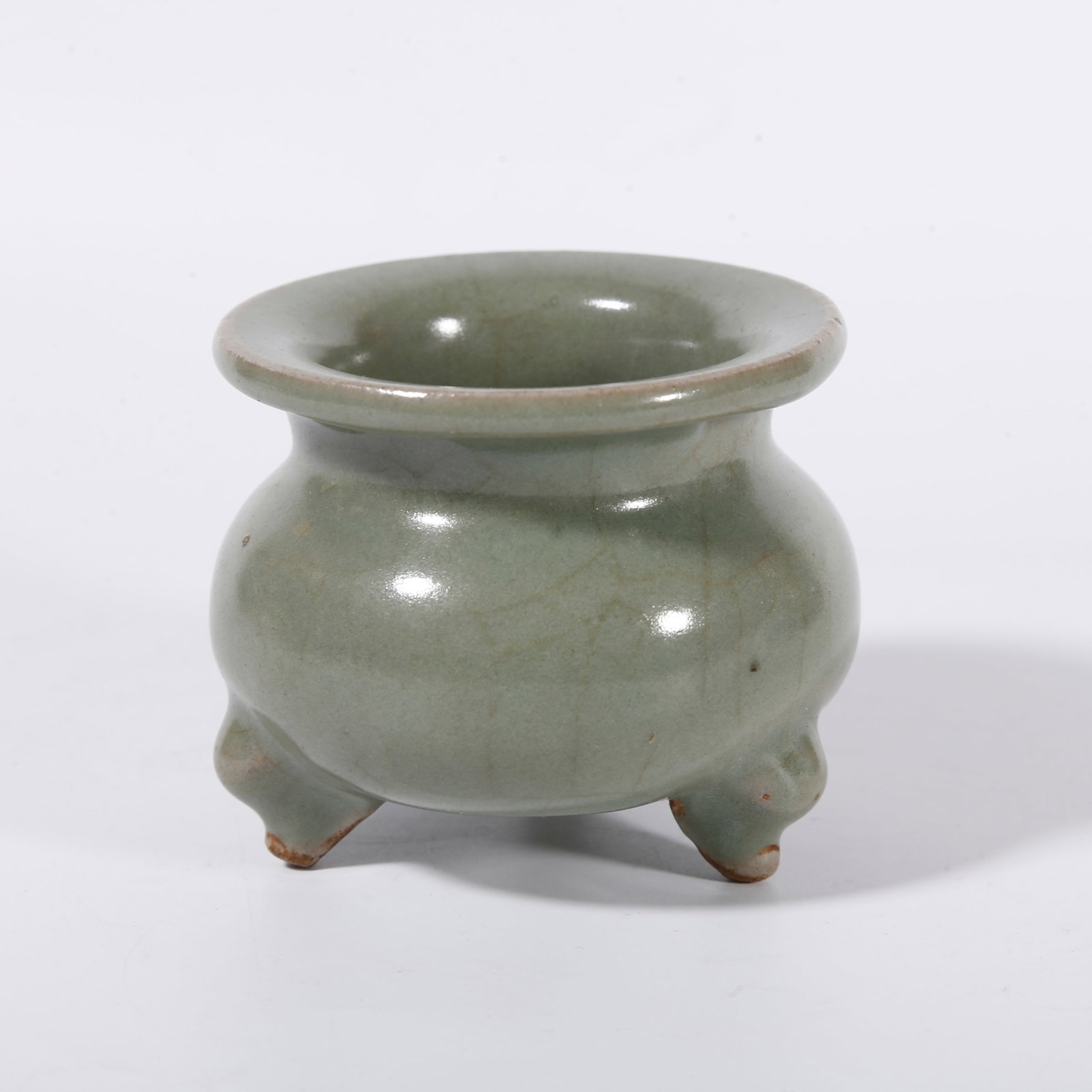 A ANCIENT KILN TRIPOD CENSER: Ancient Kiln Tripod Censer