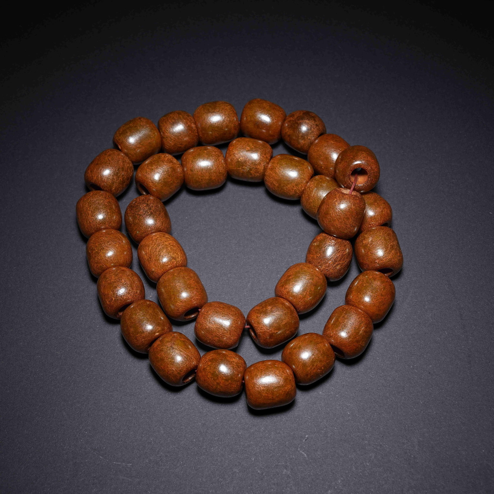 A ANCIENT JADE NECKLACE OF LIANGZHU CULTURE: Ancient Jade Necklace of Liangzhu Culture
