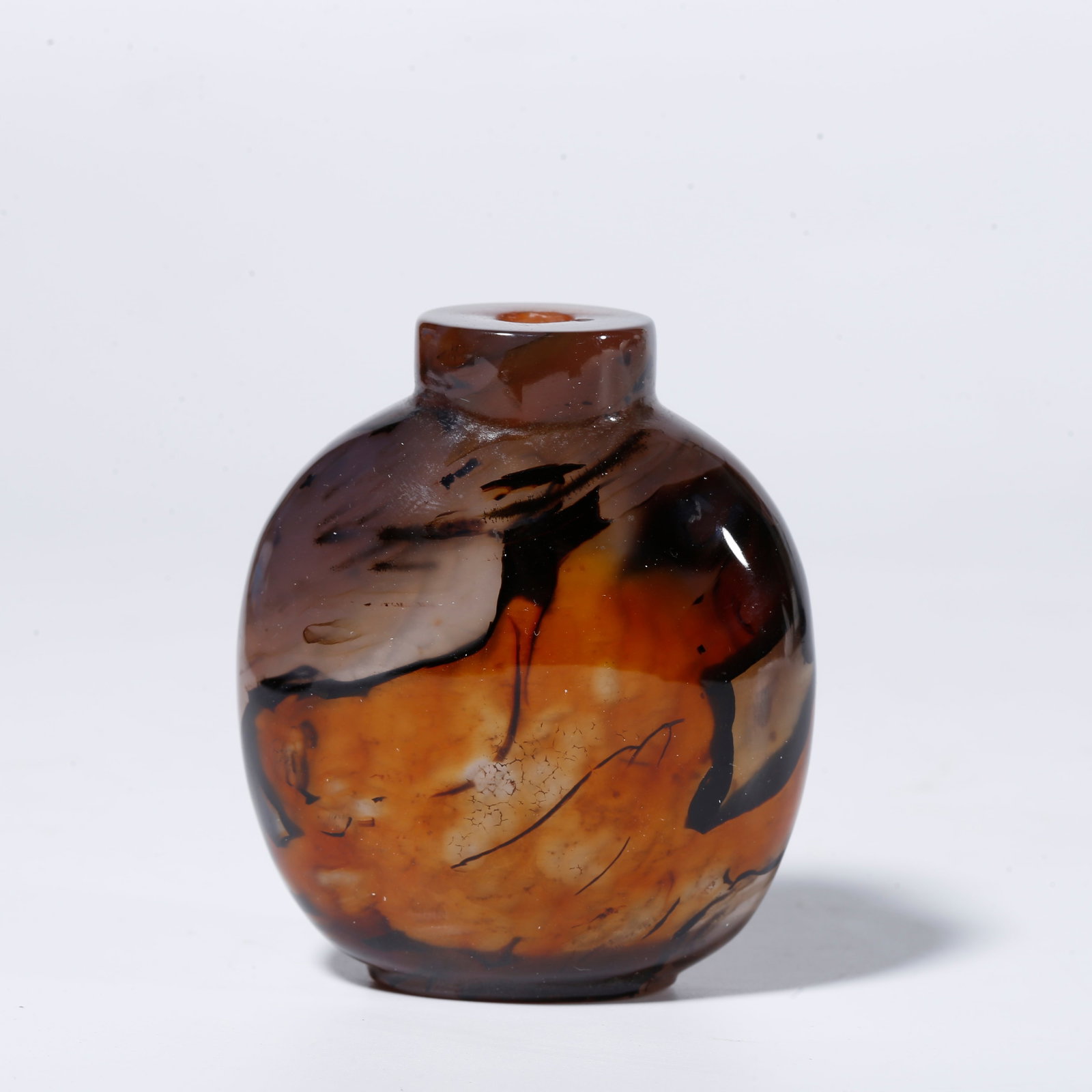 A AGATE SNUFF BOTTLE (1 of 9)