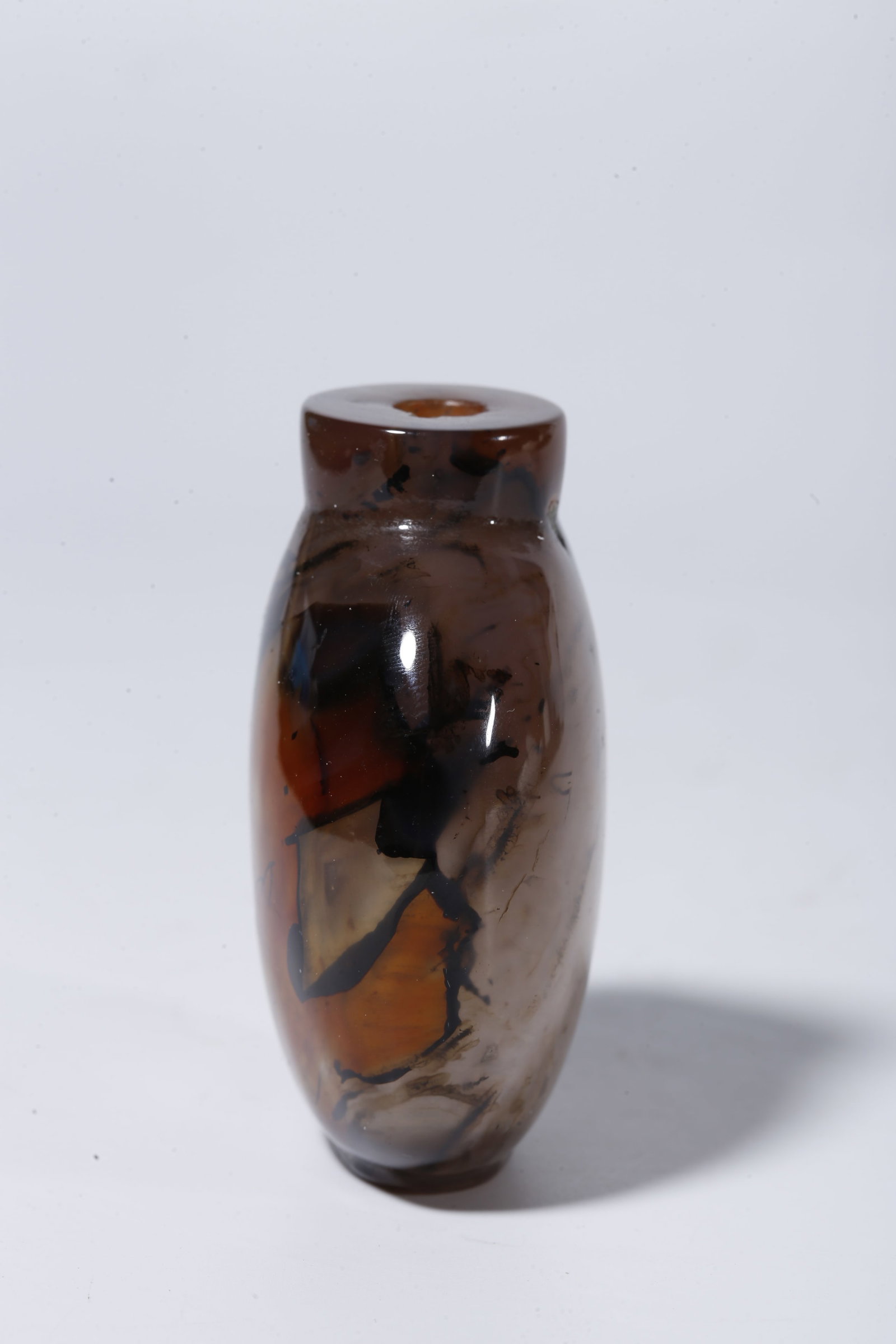A AGATE SNUFF BOTTLE - 2