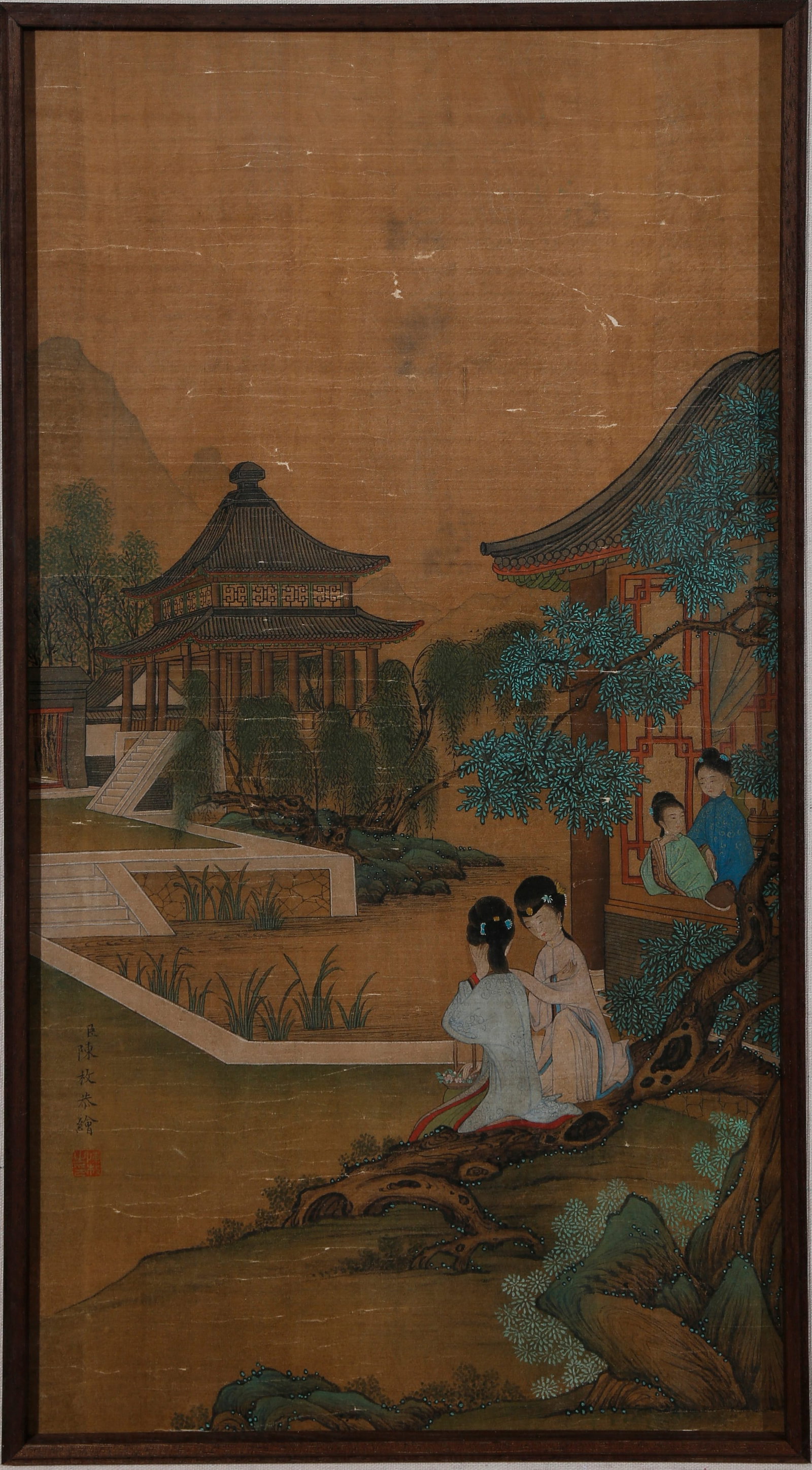 A FIGURE PAINTING ON SILK BY CHEN MEI (FRAMED).陳枚: Figure Painting on Silk by Chen Mei (Framed).陳枚