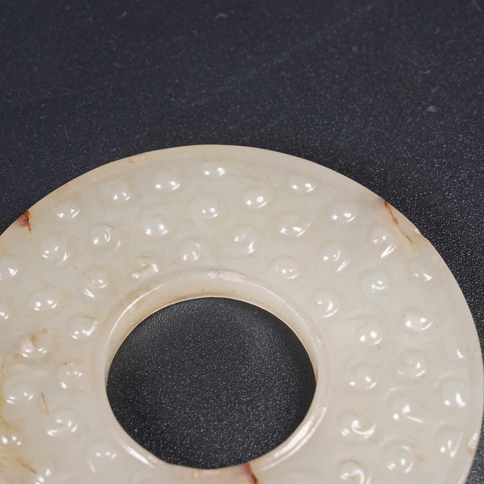 A ANCIENT JADE BI DISC WITH HOOKED CLOUD PATTERN - 4
