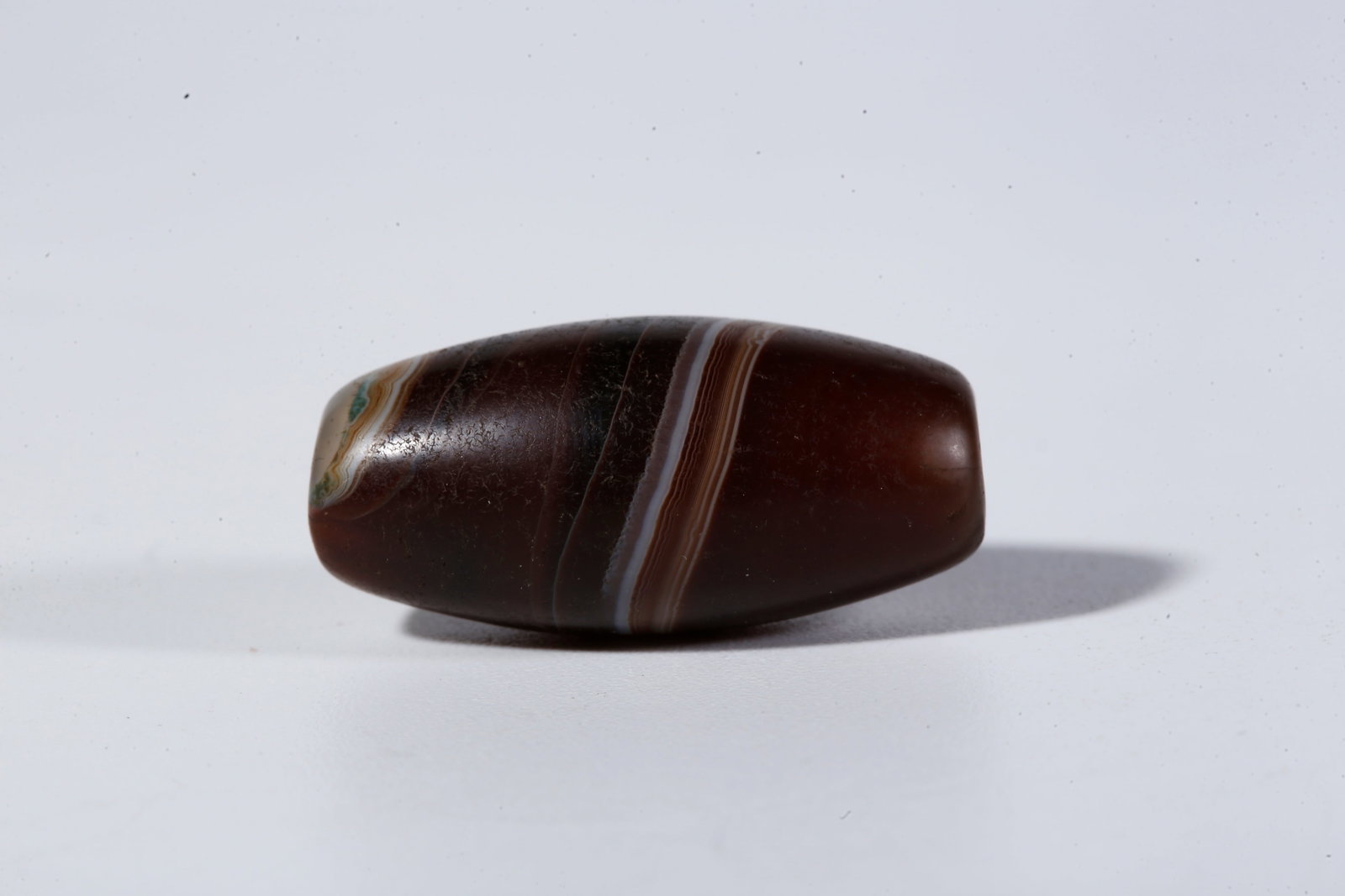 A THREAD-WRAPPED AGATE DZI BEAD - 3