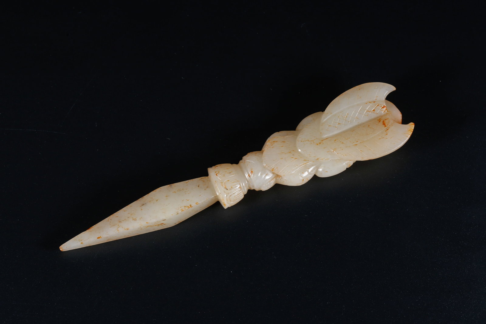 A HETIAN JADE RITUAL IMPLEMENT - 10