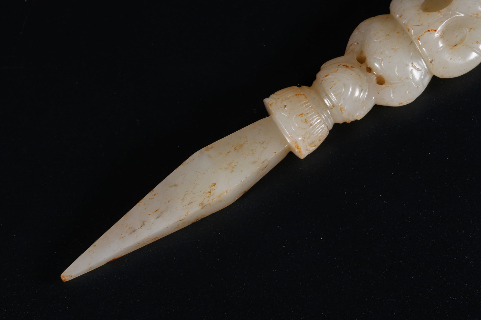 A HETIAN JADE RITUAL IMPLEMENT - 3