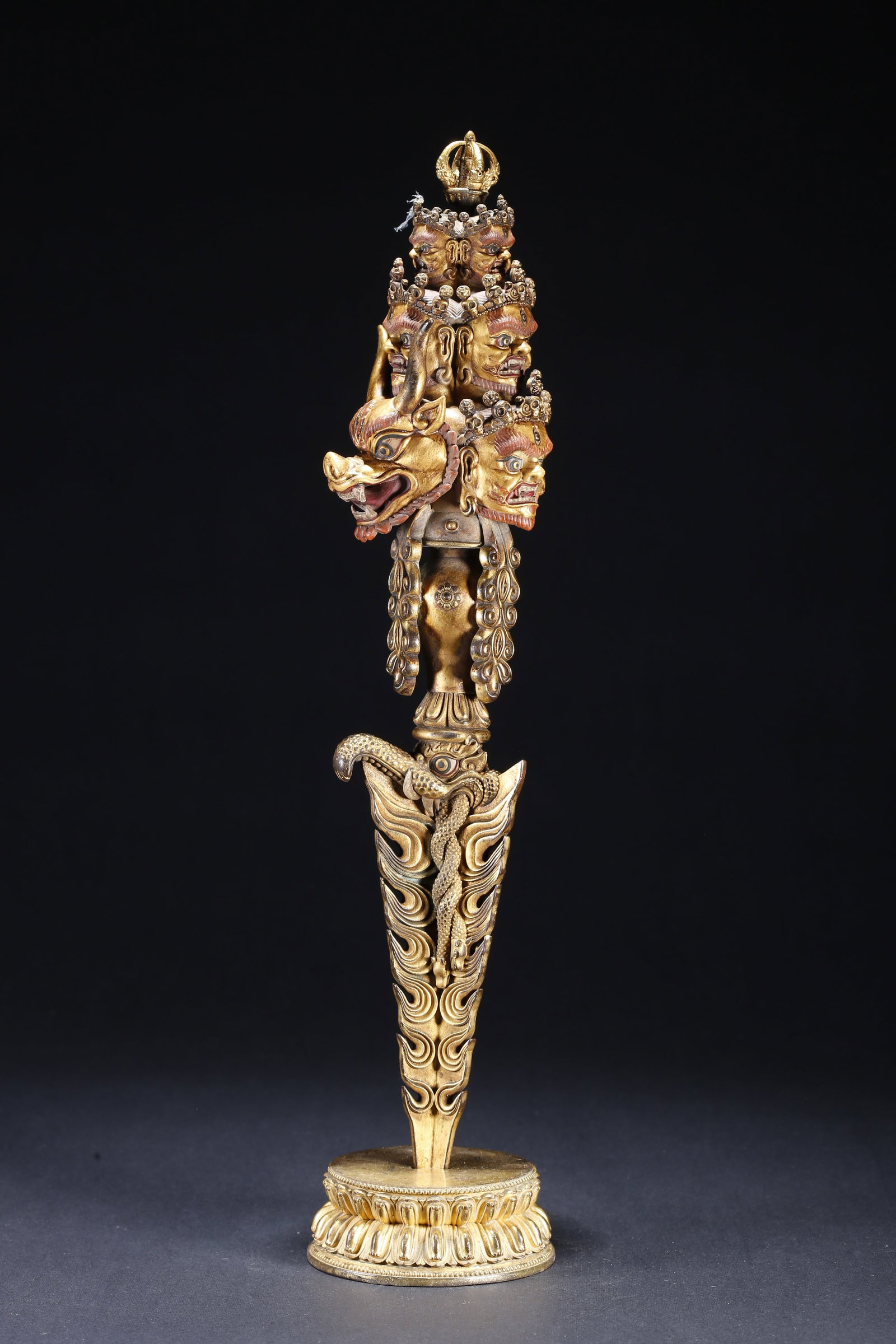 A GILT BRONZE RITUAL IMPLEMENT - 4