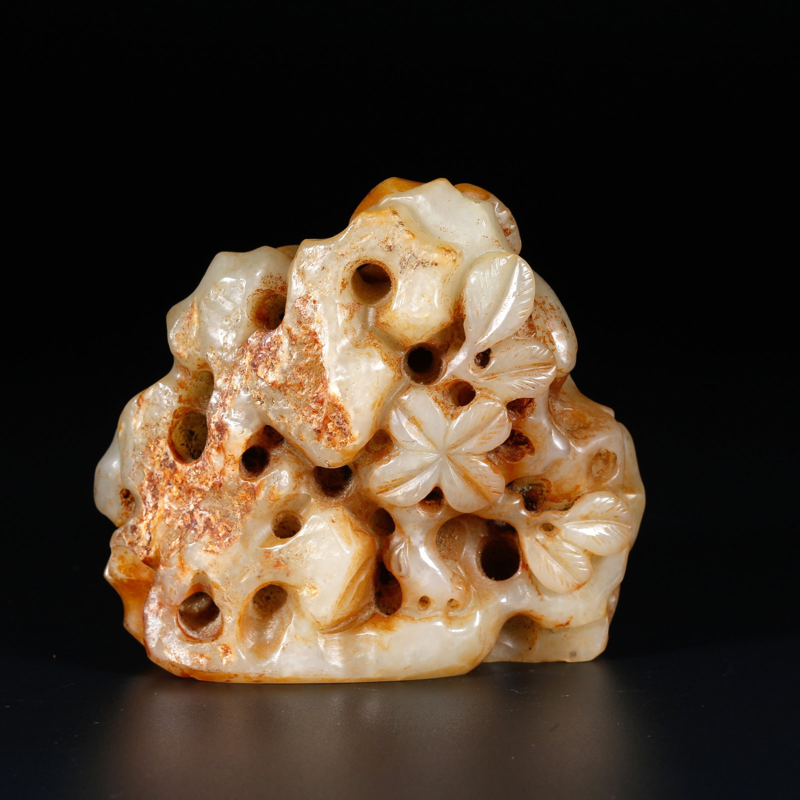 A HETIAN JADE MOUNTAIN ORNAMENT (1 of 9)