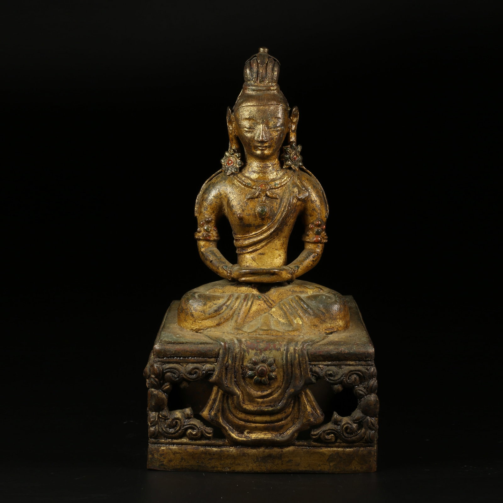 A GILT-BRONZE AMITAYUS FIGURE (1 of 9)