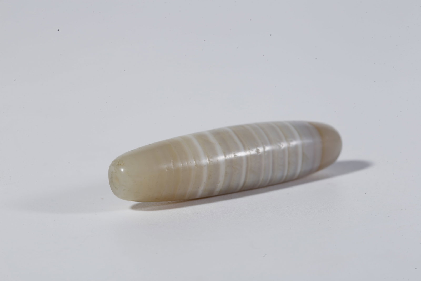 A THREAD-WRAPPED AGATE DZI BEAD - 7