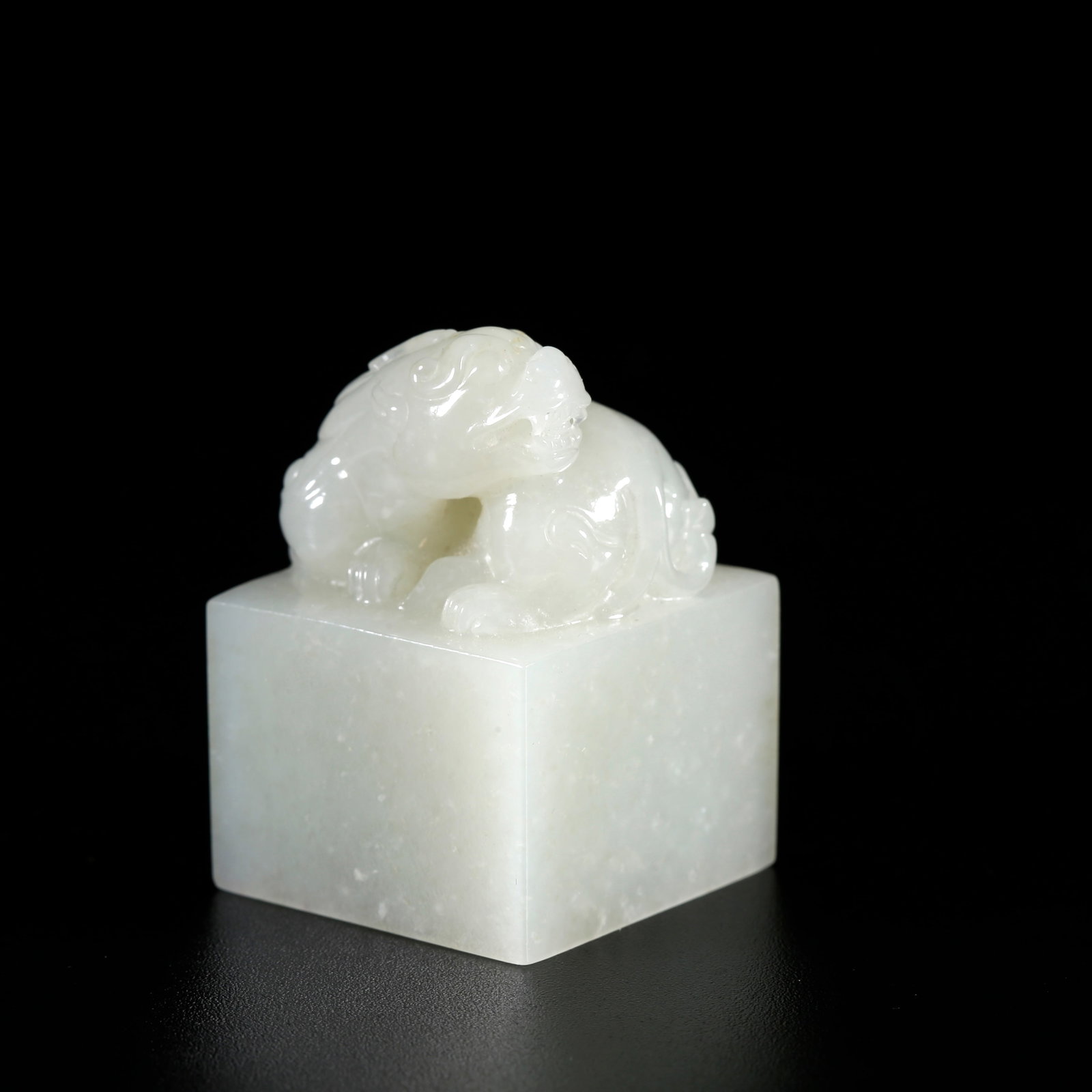 A HETIAN JADE SEAL WITH BEAST KNOB (1 of 9)