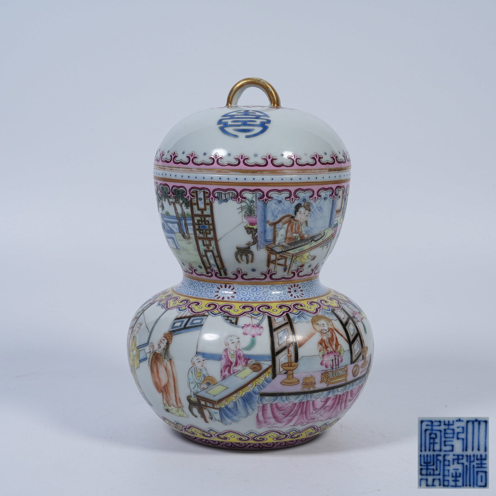 A FAMILLE ROSE COVERED JAR WITH NARRATIVE FIGURE SCENES (1 of 10)
