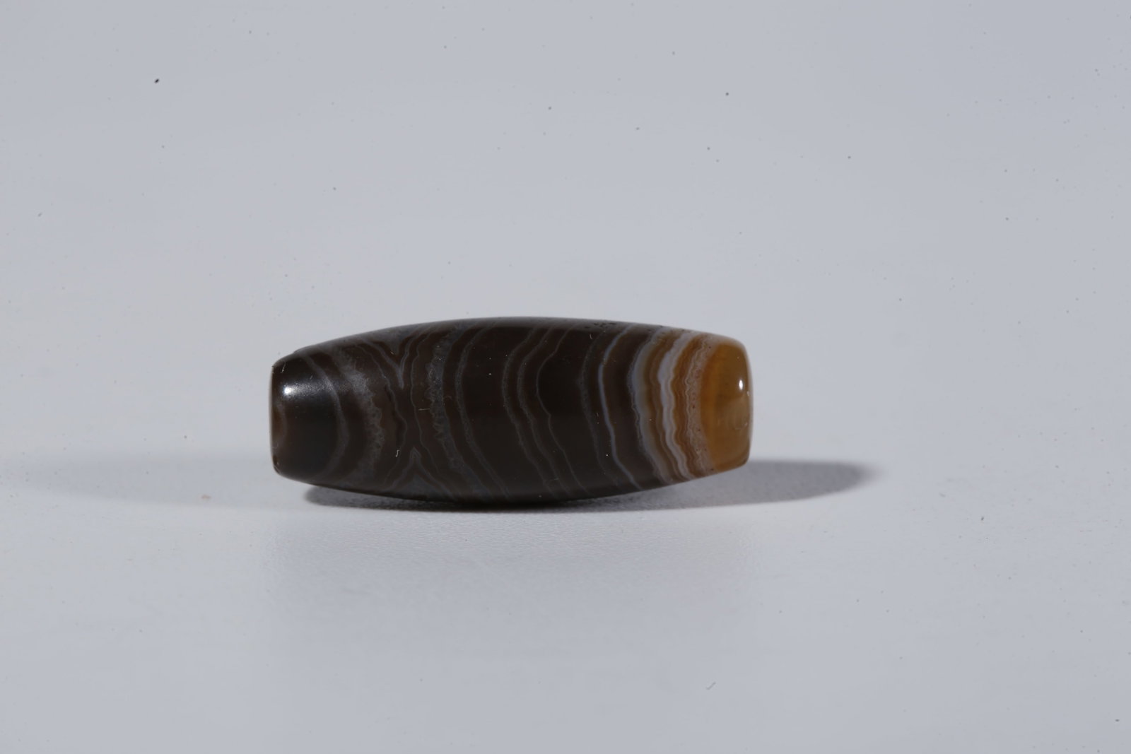 A THREAD-WRAPPED AGATE DZI BEAD - 4