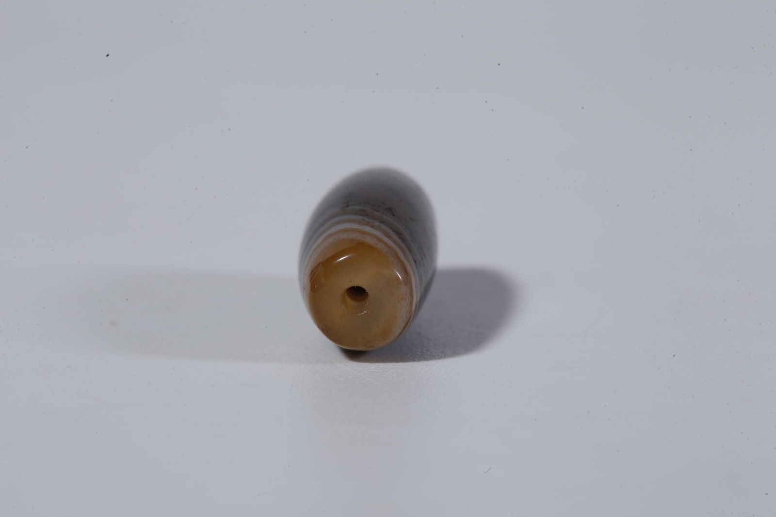 A THREAD-WRAPPED AGATE DZI BEAD - 8