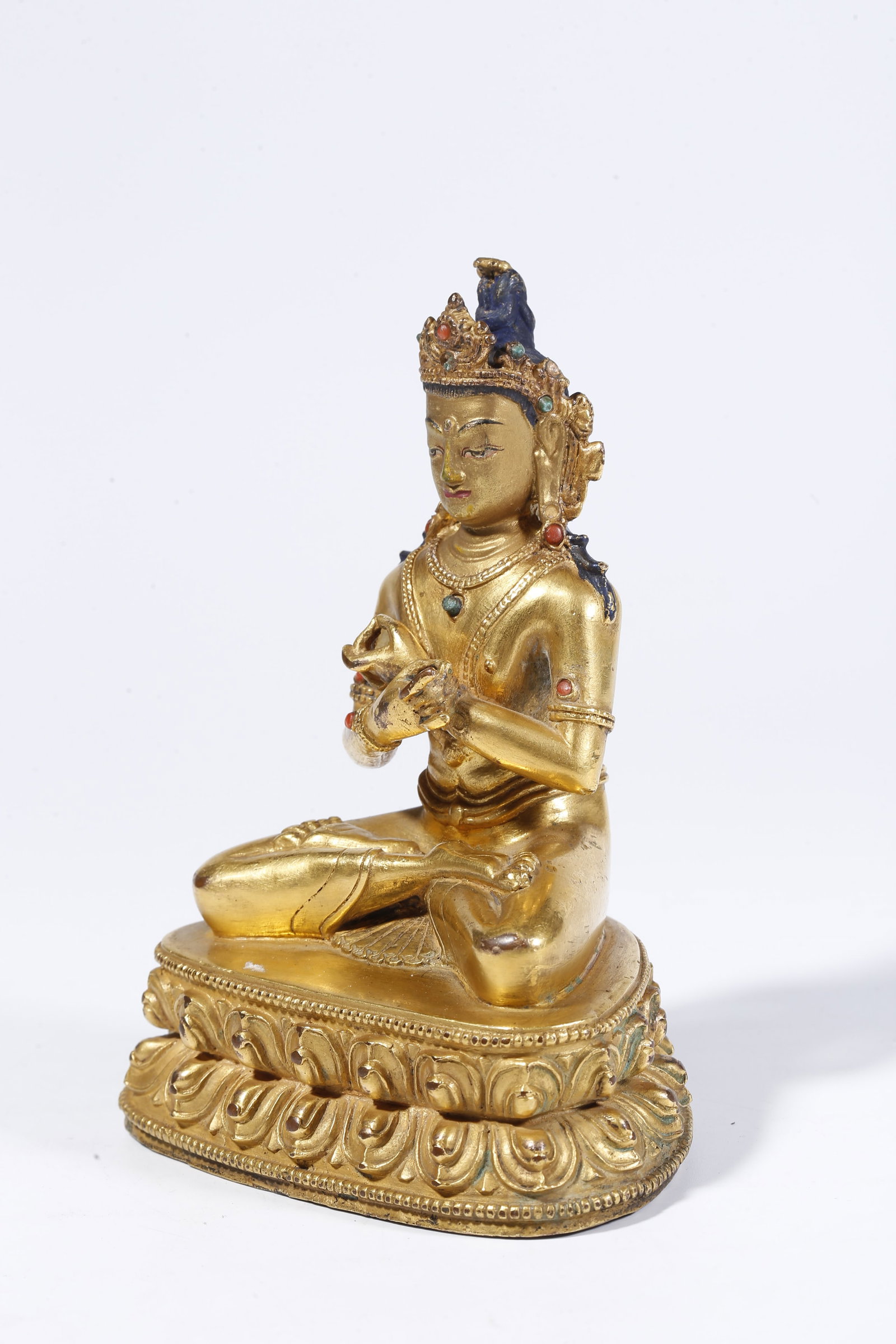 A GILT-BRONZE BUDDHA FIGURE - 4