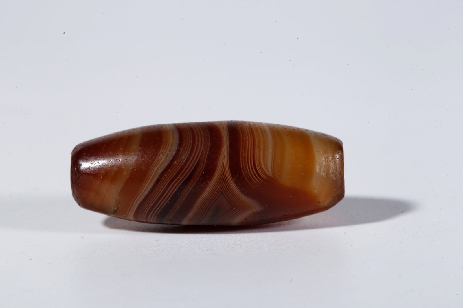 A THREAD-WRAPPED AGATE DZI BEAD - 5