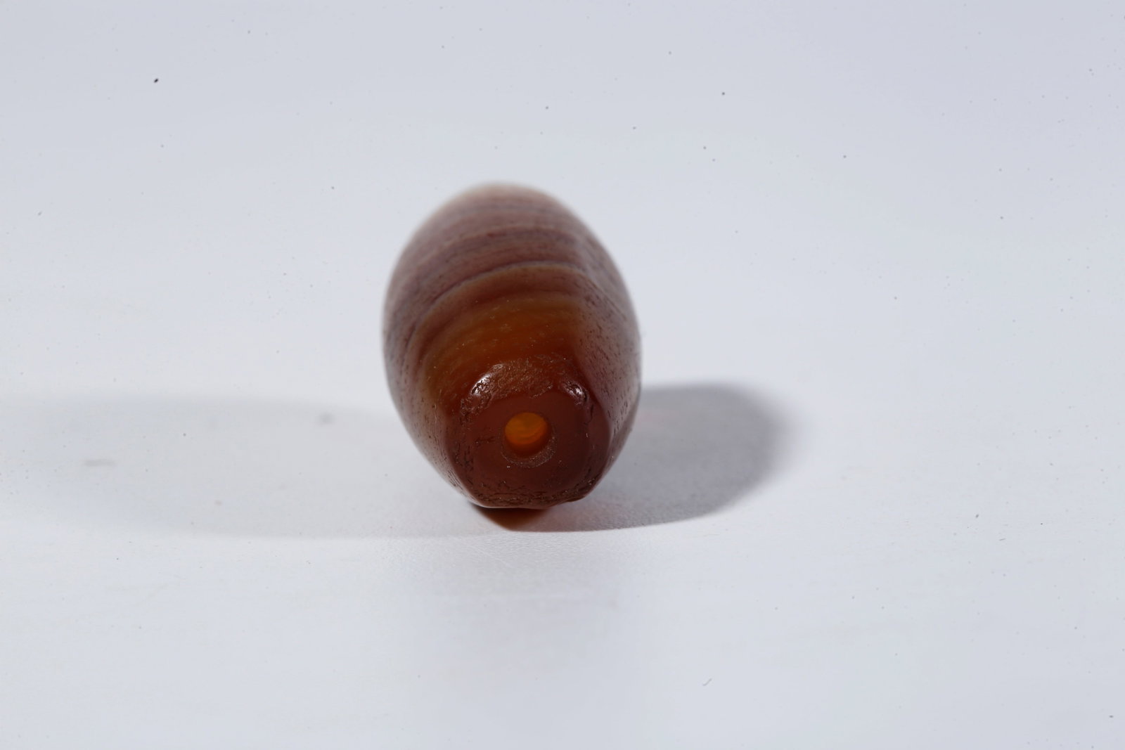 A THREAD-WRAPPED AGATE DZI BEAD - 9