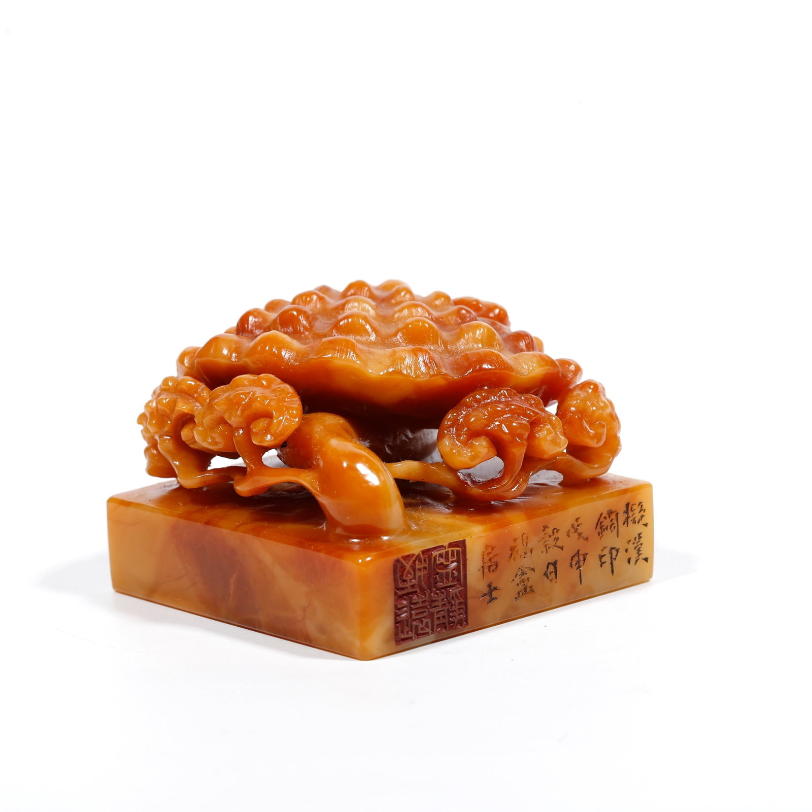 A SHOUSHAN TIANHUANG STONE SEAL CARVED WITH GANODERMA LUCIDUM KNOB: Shoushan Tianhuang Stone Seal Carved with Ganoderma Lucidum Knob