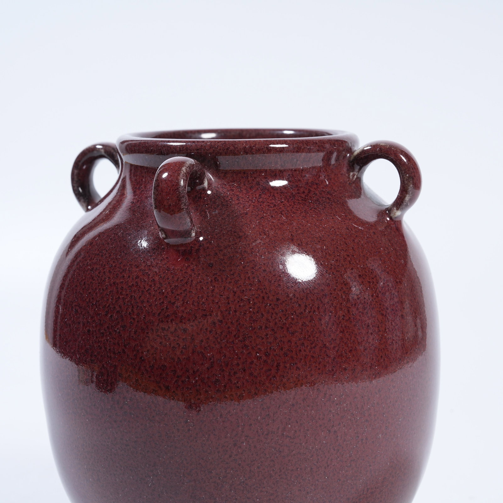 A BEAN RED GLAZE FOUR-LOOP JAR - 7