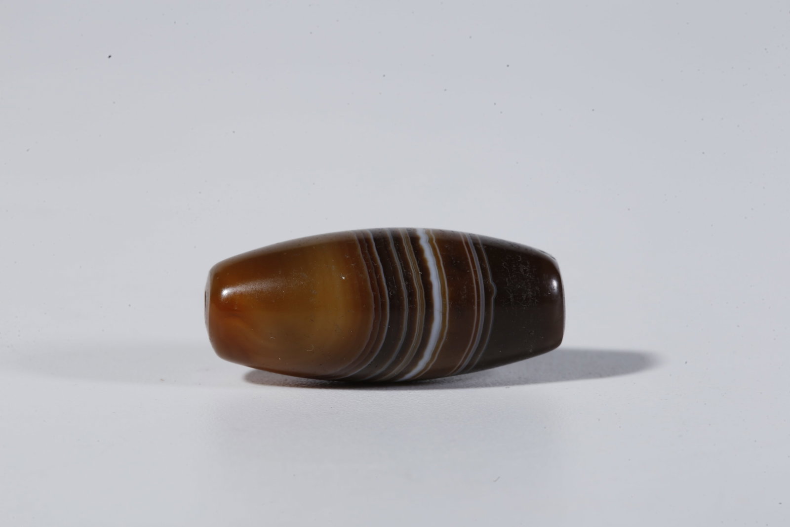 A THREAD-WRAPPED AGATE DZI BEAD - 3