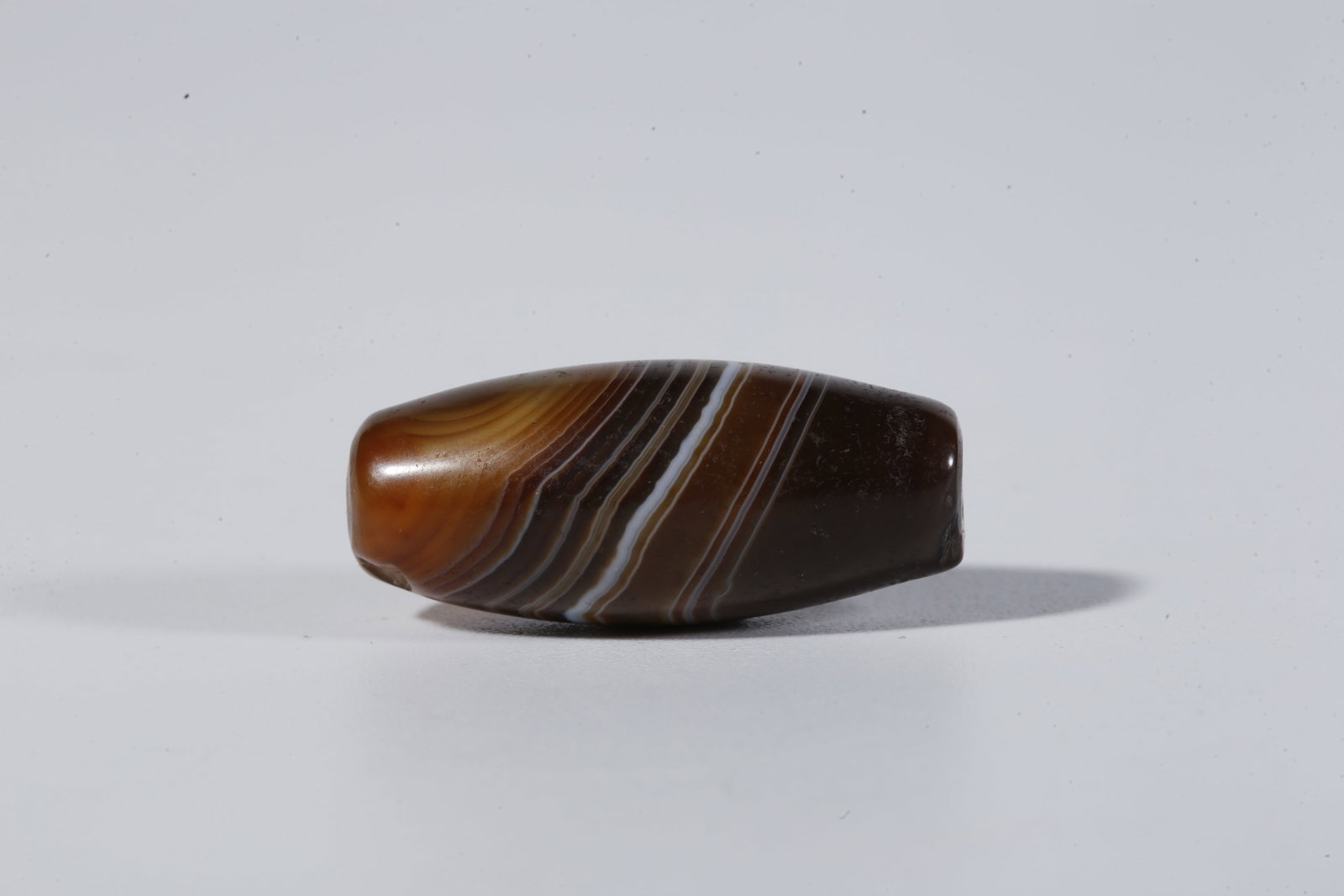 A THREAD-WRAPPED AGATE DZI BEAD - 4