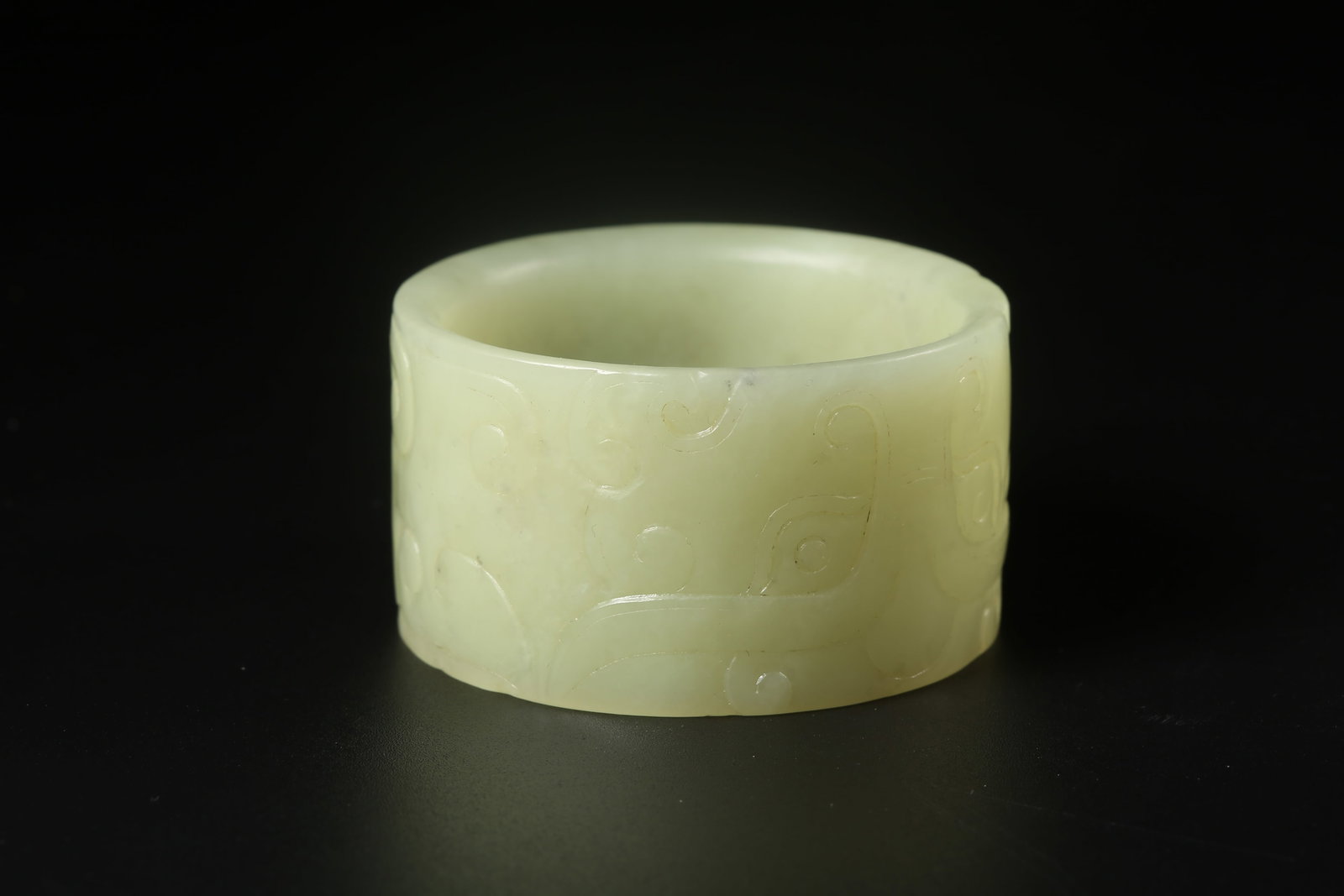 A HETIAN JADE RING - 2